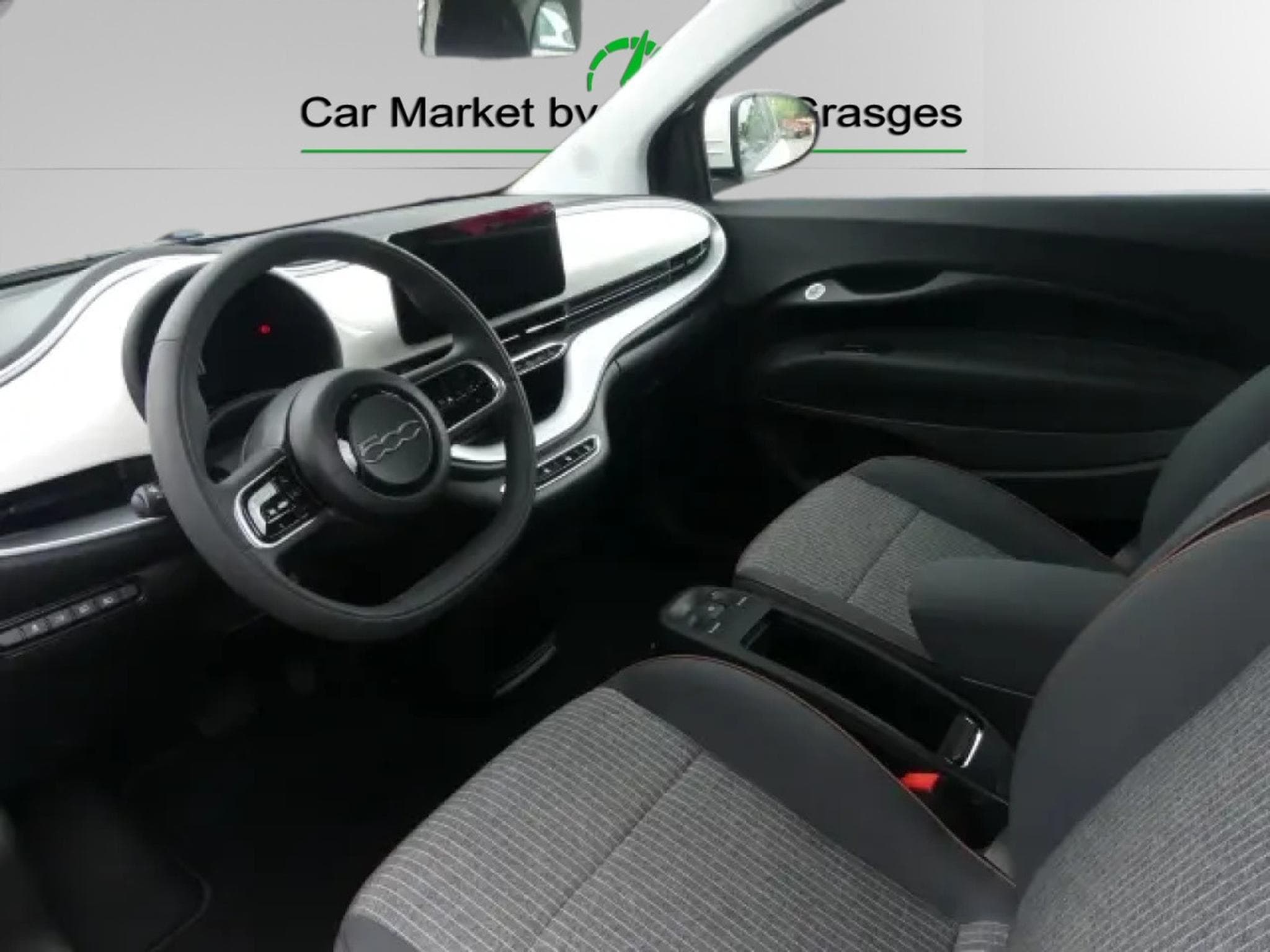 Fiat 500 ICON 42 kWh (2023) - Photo 11