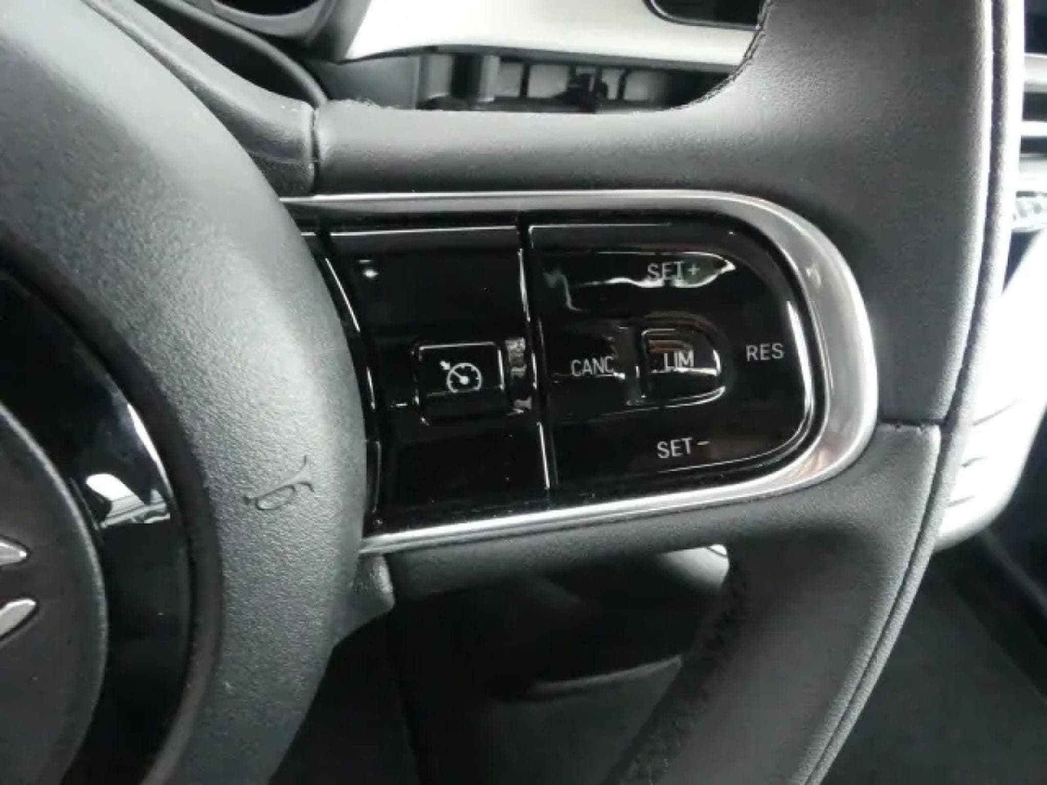 Fiat 500 ICON 42 kWh (2023) - Photo 14