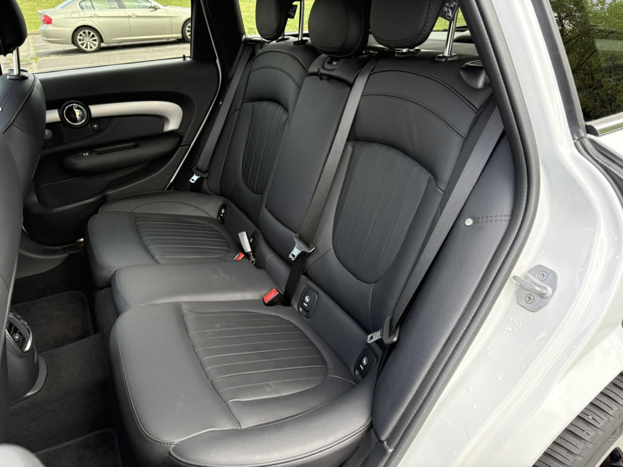 Mini Clubman John Cooper Works ALL4 - Edition Premium Plus - Toit ouvrant (2023) - Photo 9