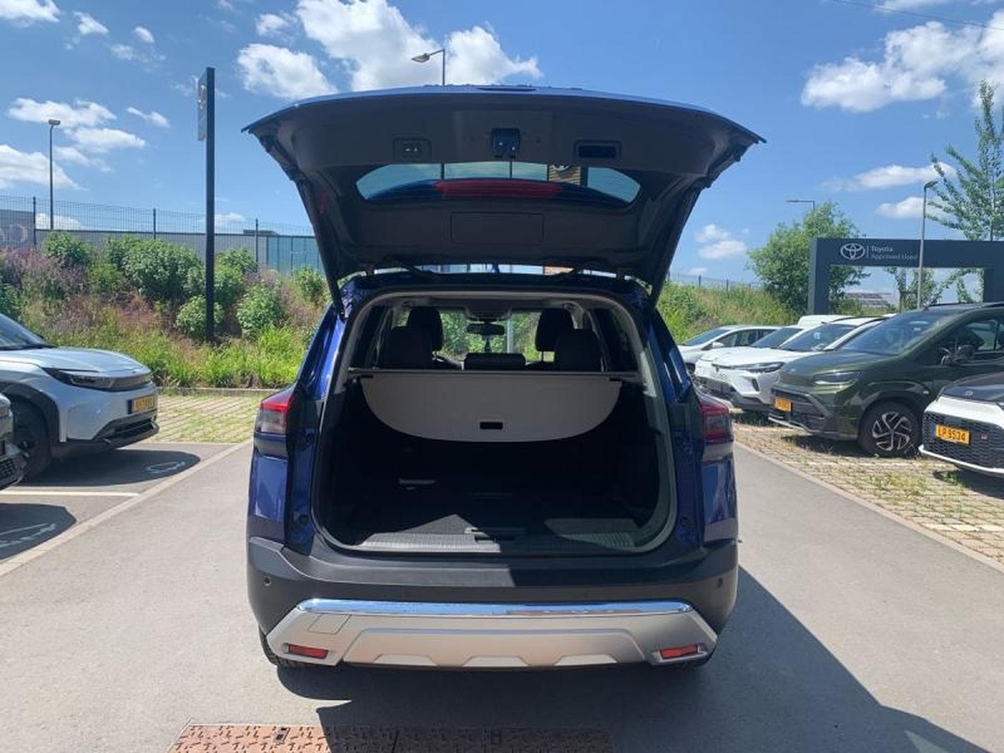 Nissan X-Trail tekna E Force sun pack (2023) - Photo 12