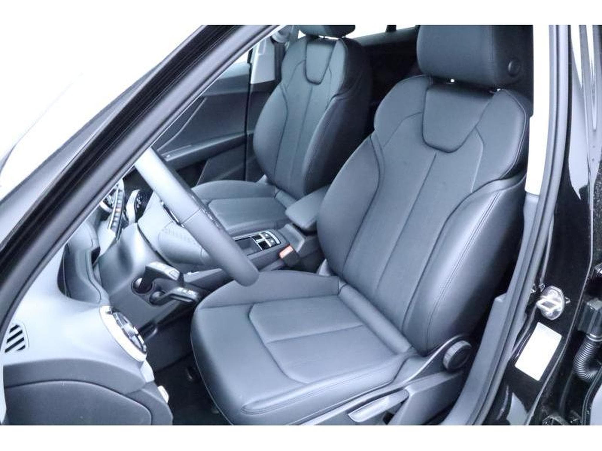 Audi Q2 S-Line (2026) - Foto 4