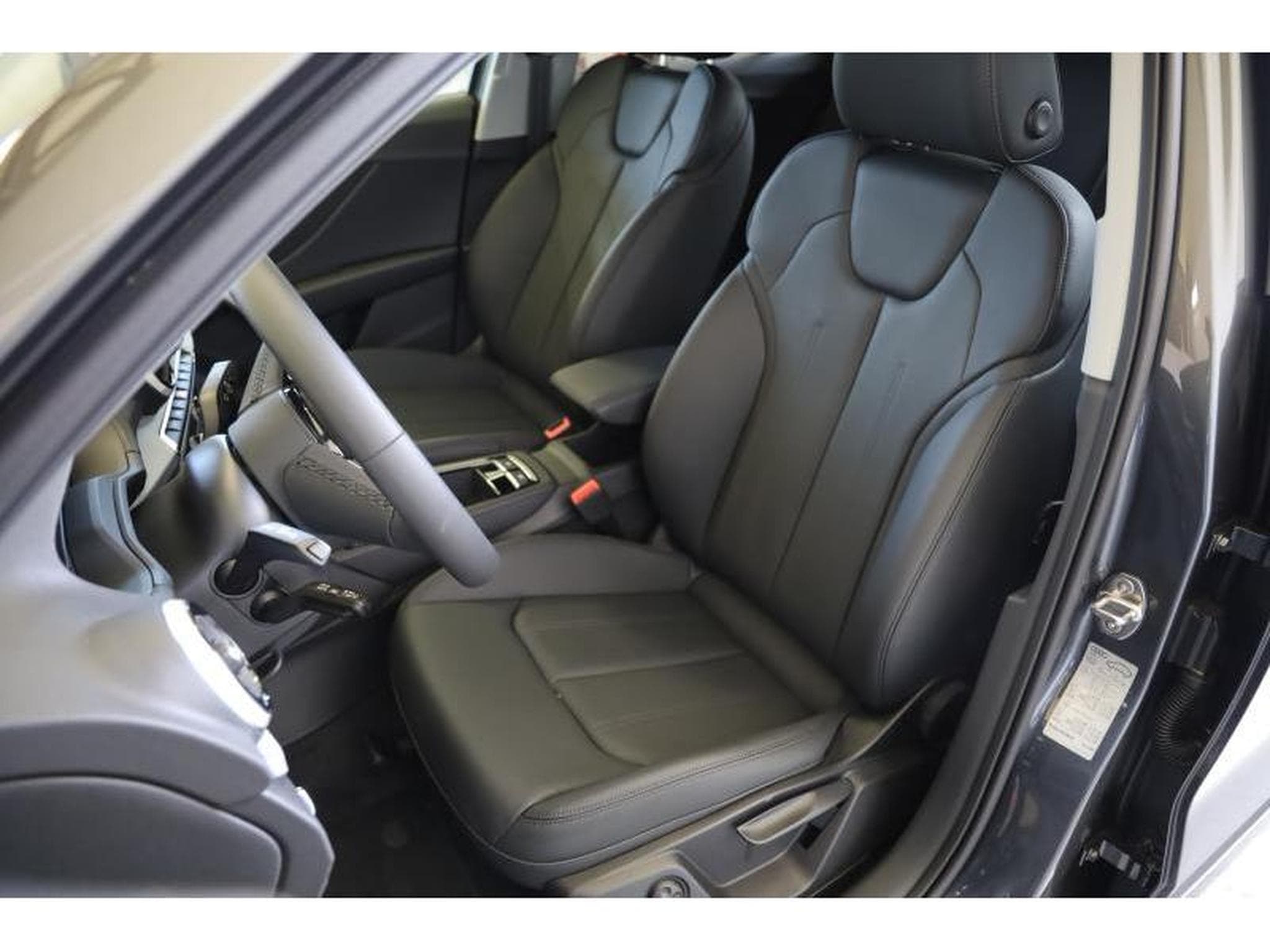 Audi Q2 S-Line (2026) - Foto 4