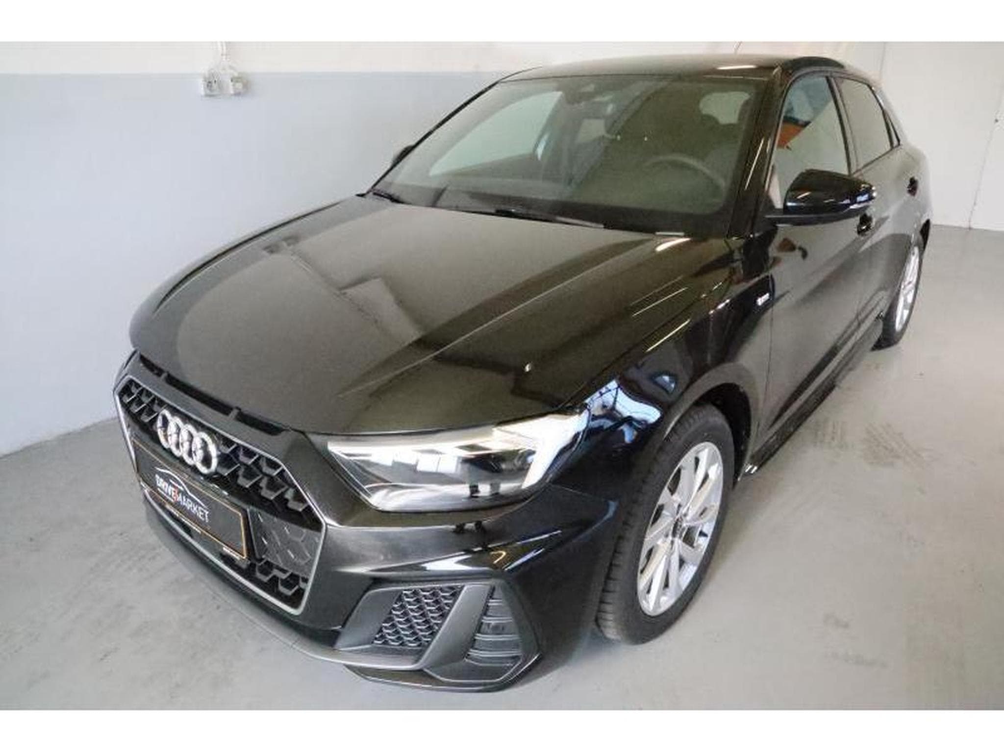Audi A1 S-Line (2026) - Foto 17