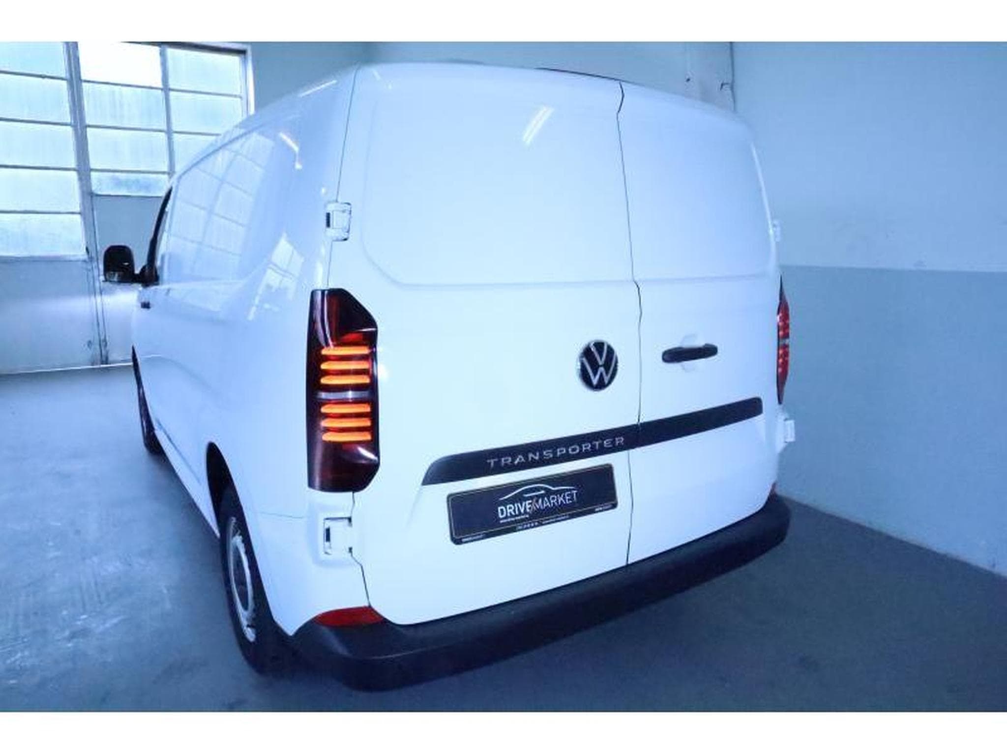 VW T7 Fourgon Court (2026) - Foto 12