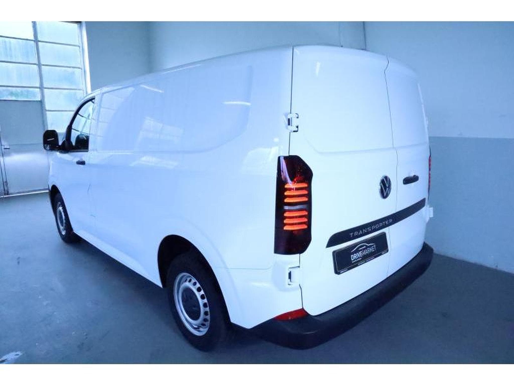 VW T7 Fourgon Court (2026) - Foto 3
