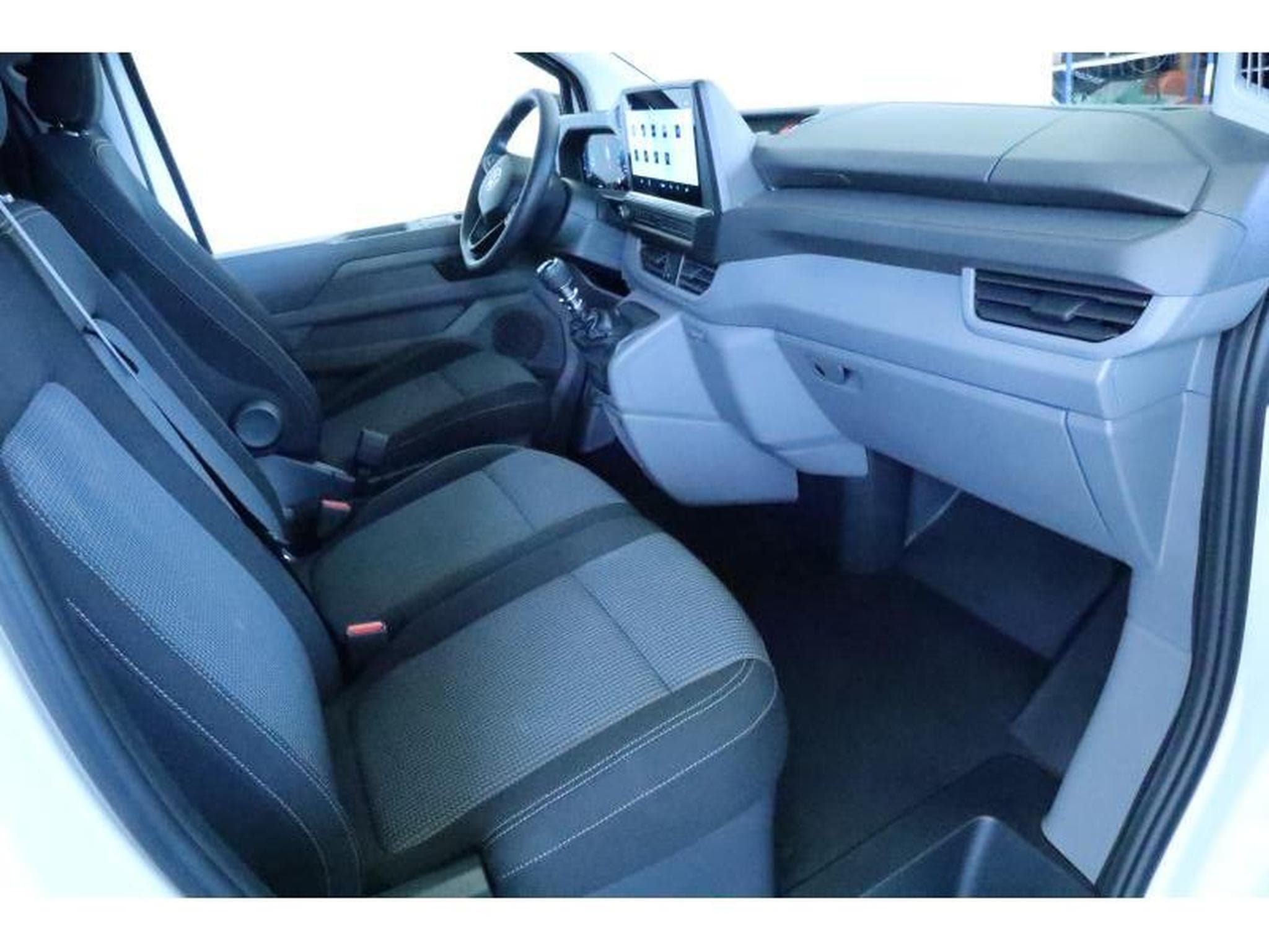 VW T7 Fourgon Court (2026) - Foto 9