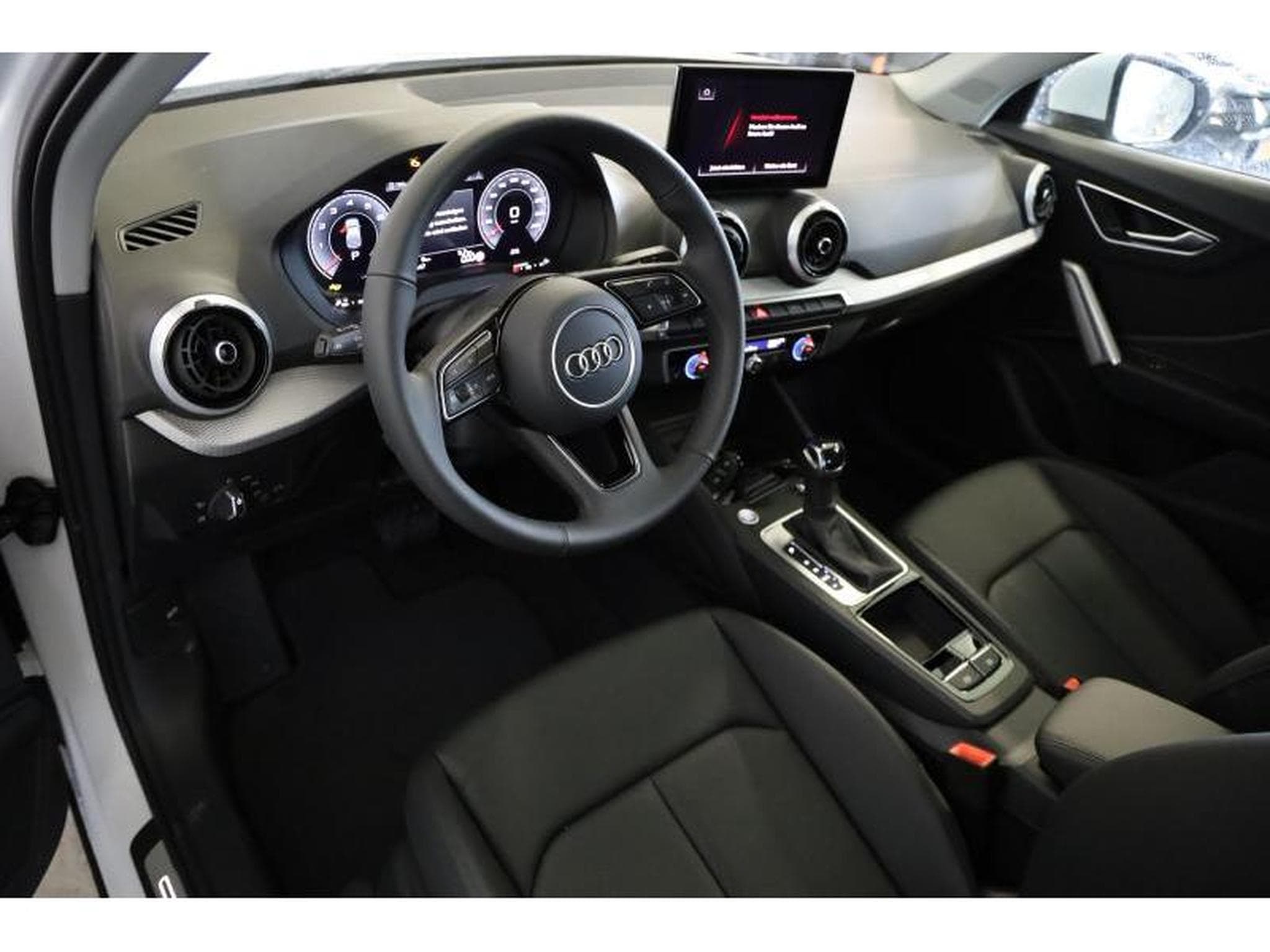 Audi Q2 S line (2026) - Foto 9