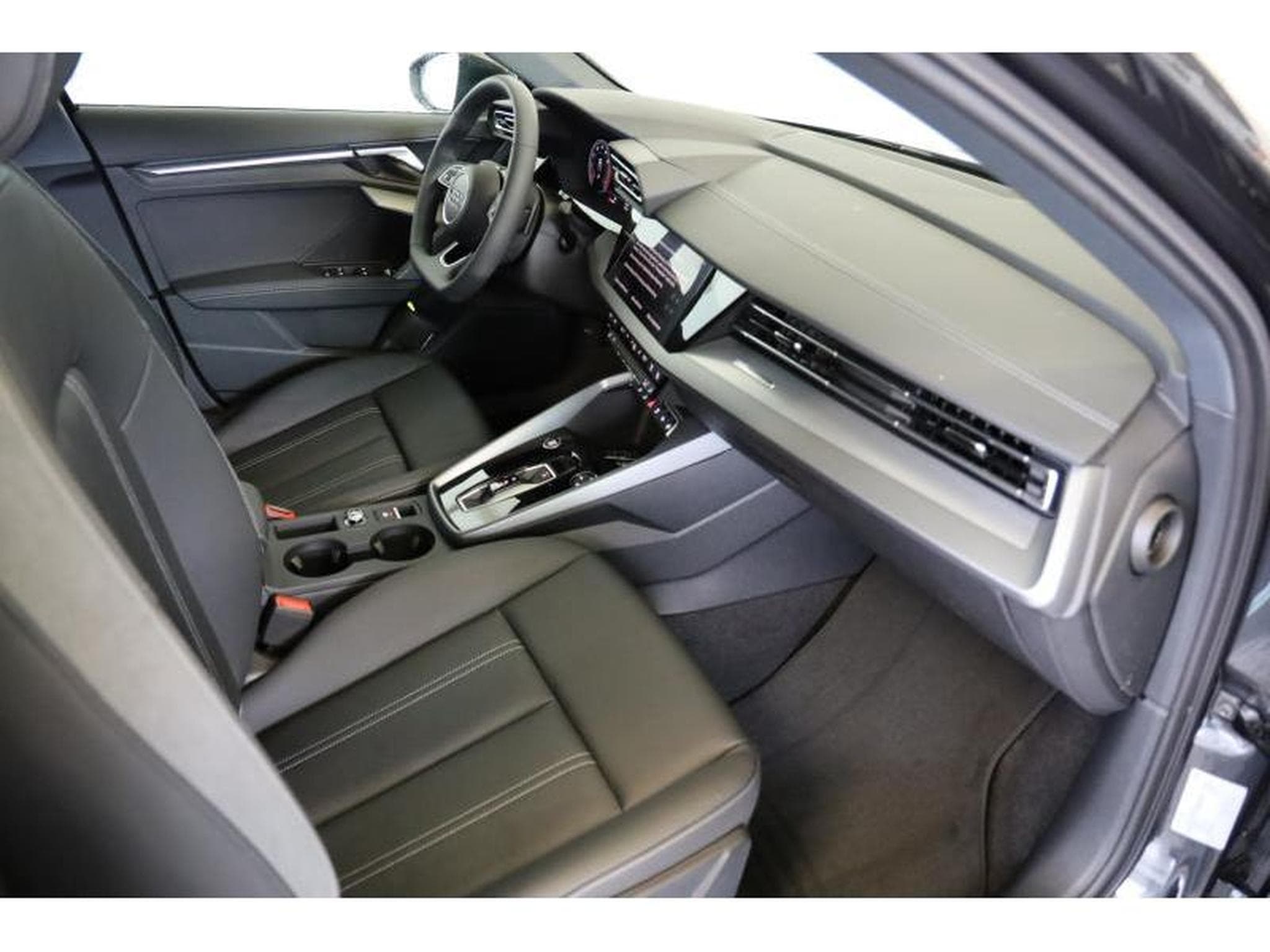 Audi A3 Sportback (2026) - Photo 11