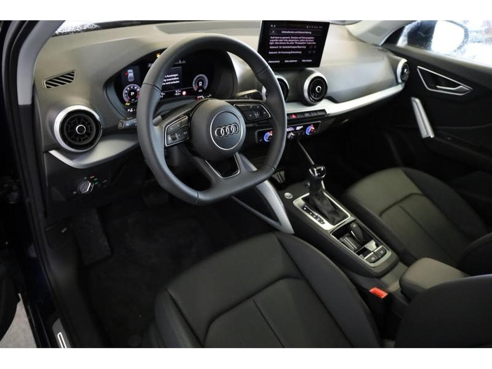Audi Q2 S line (2026) - Photo 9