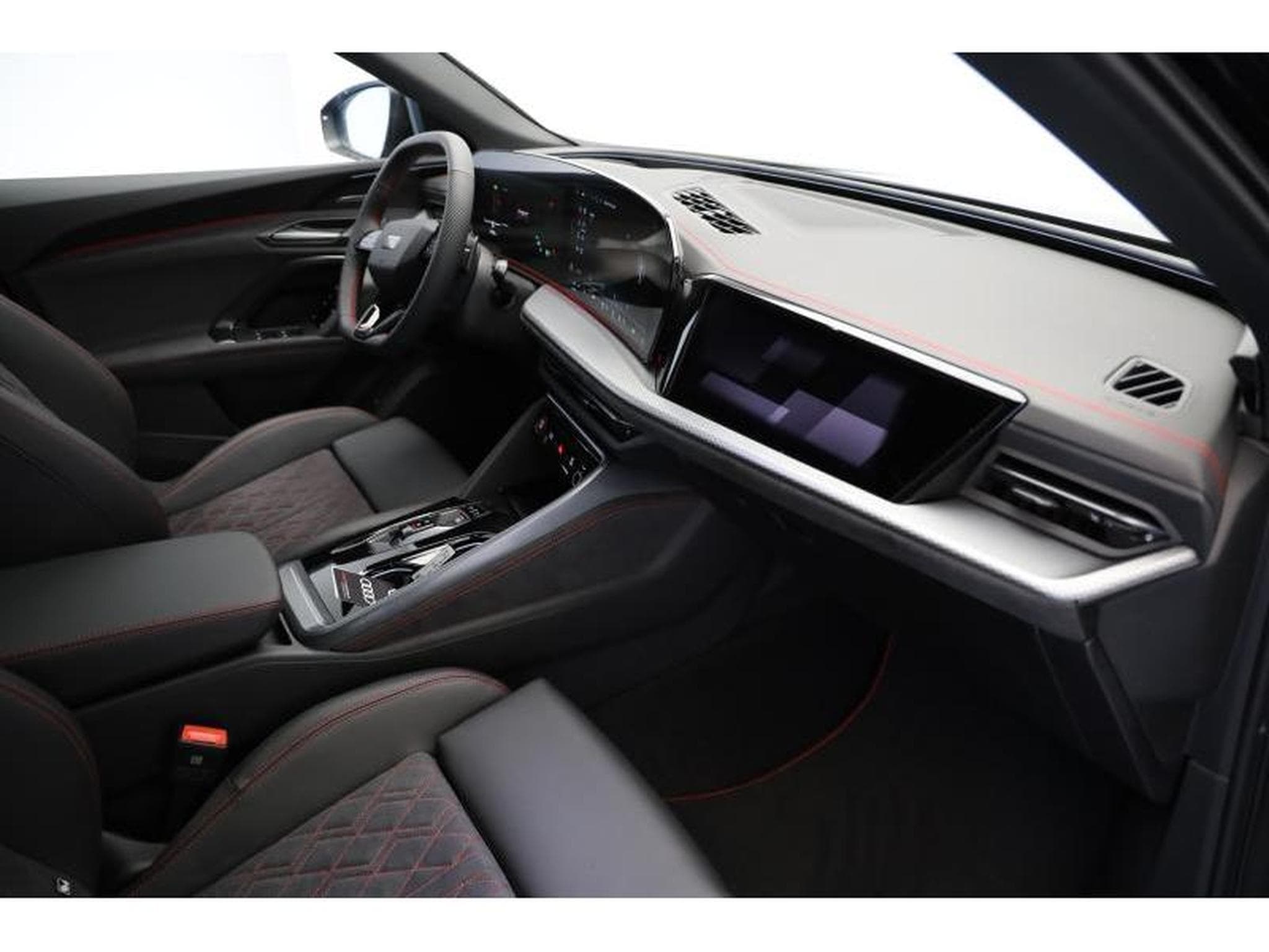 Audi Q5 Quattro S line (2026) - Photo 13