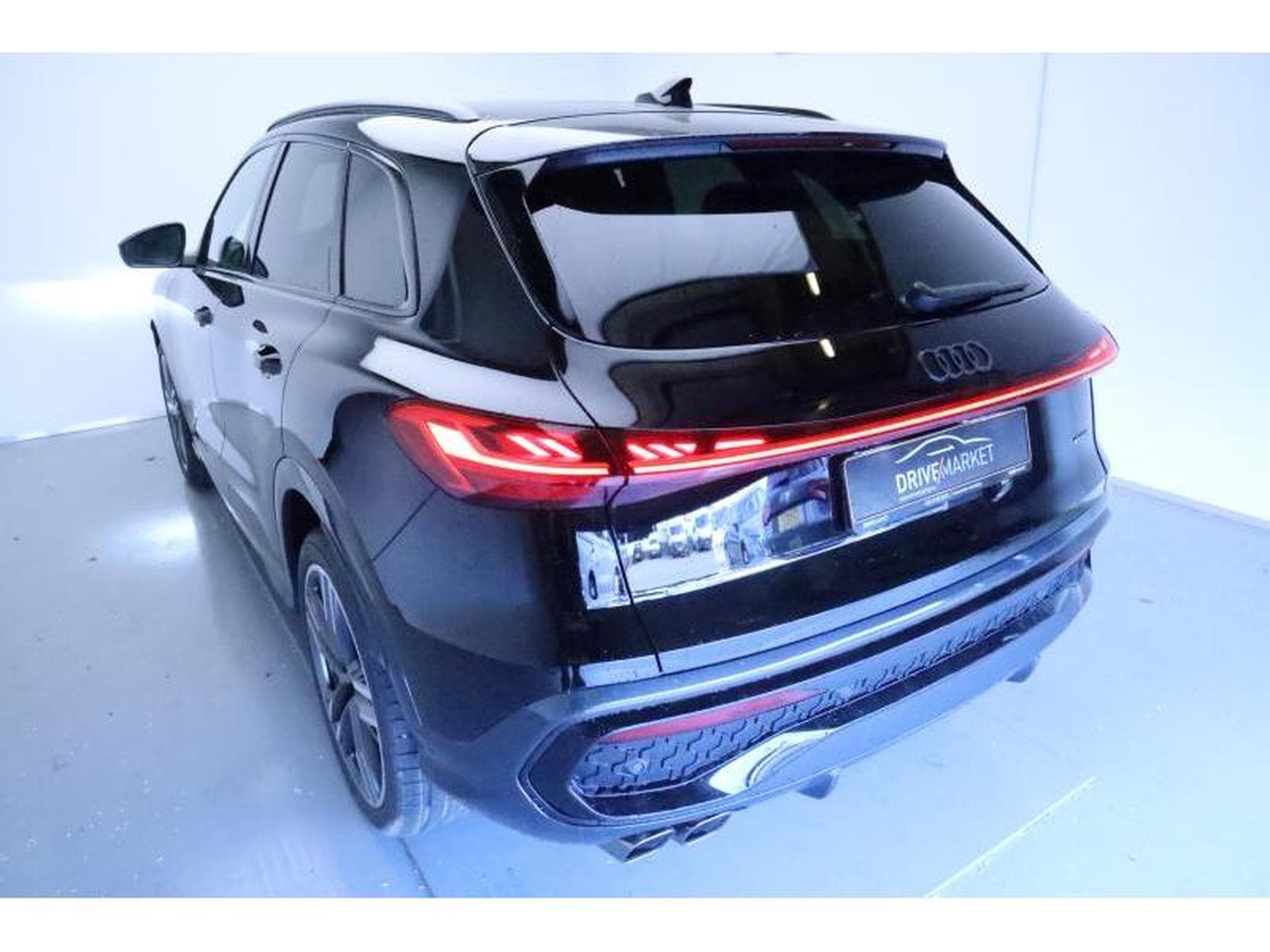 Audi Q5 Quattro S line (2026) - Photo 19