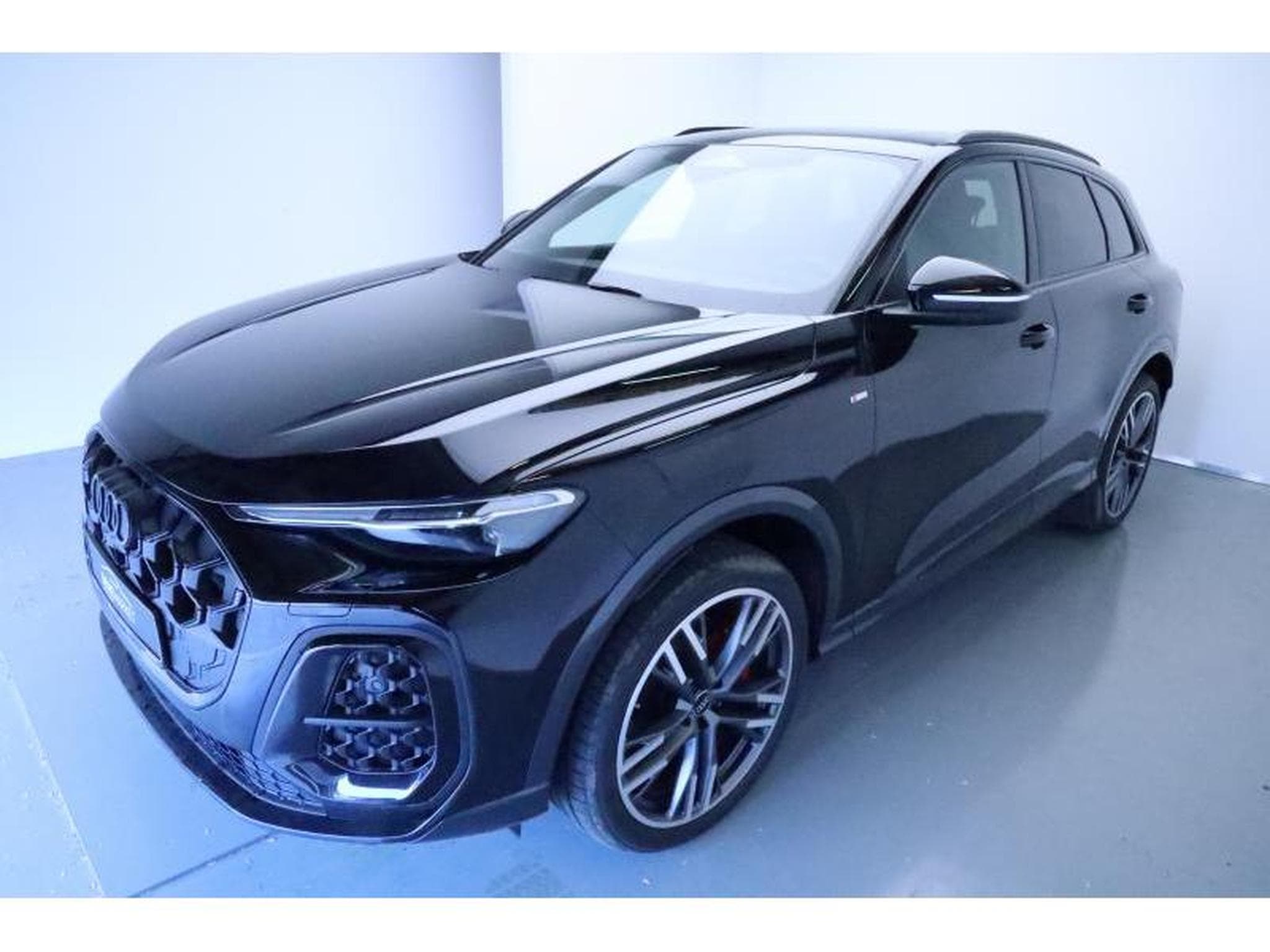 Audi Q5 Quattro S line (2026) - Photo 21