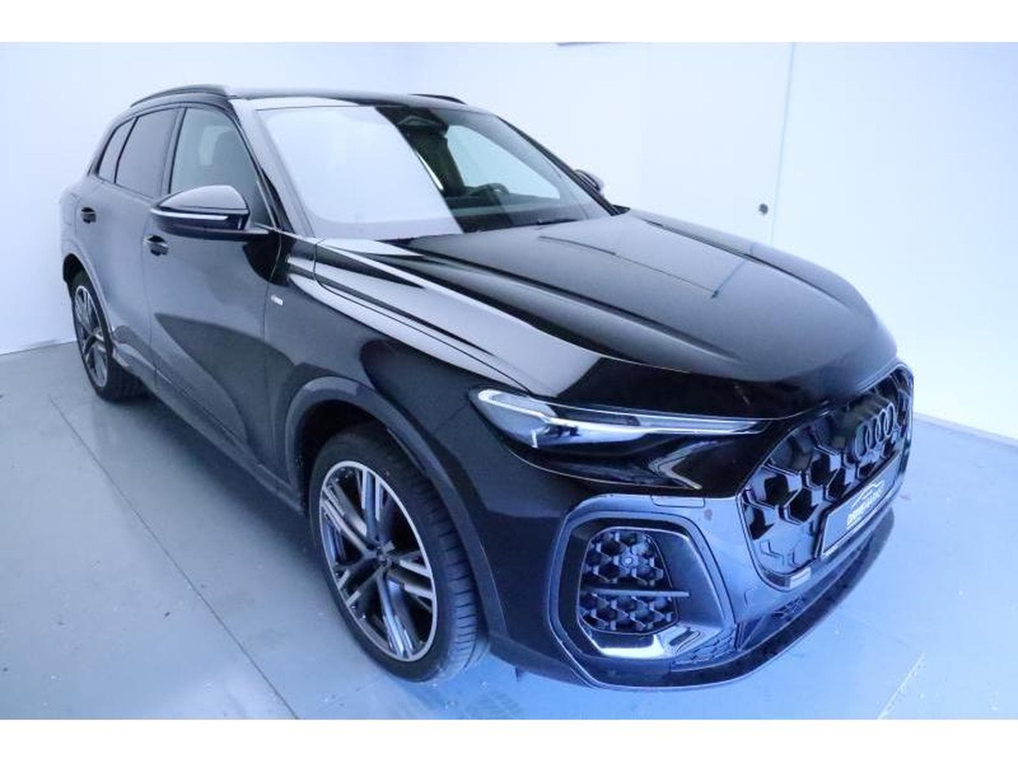 Audi Q5 Quattro S line (2026) - Photo 24