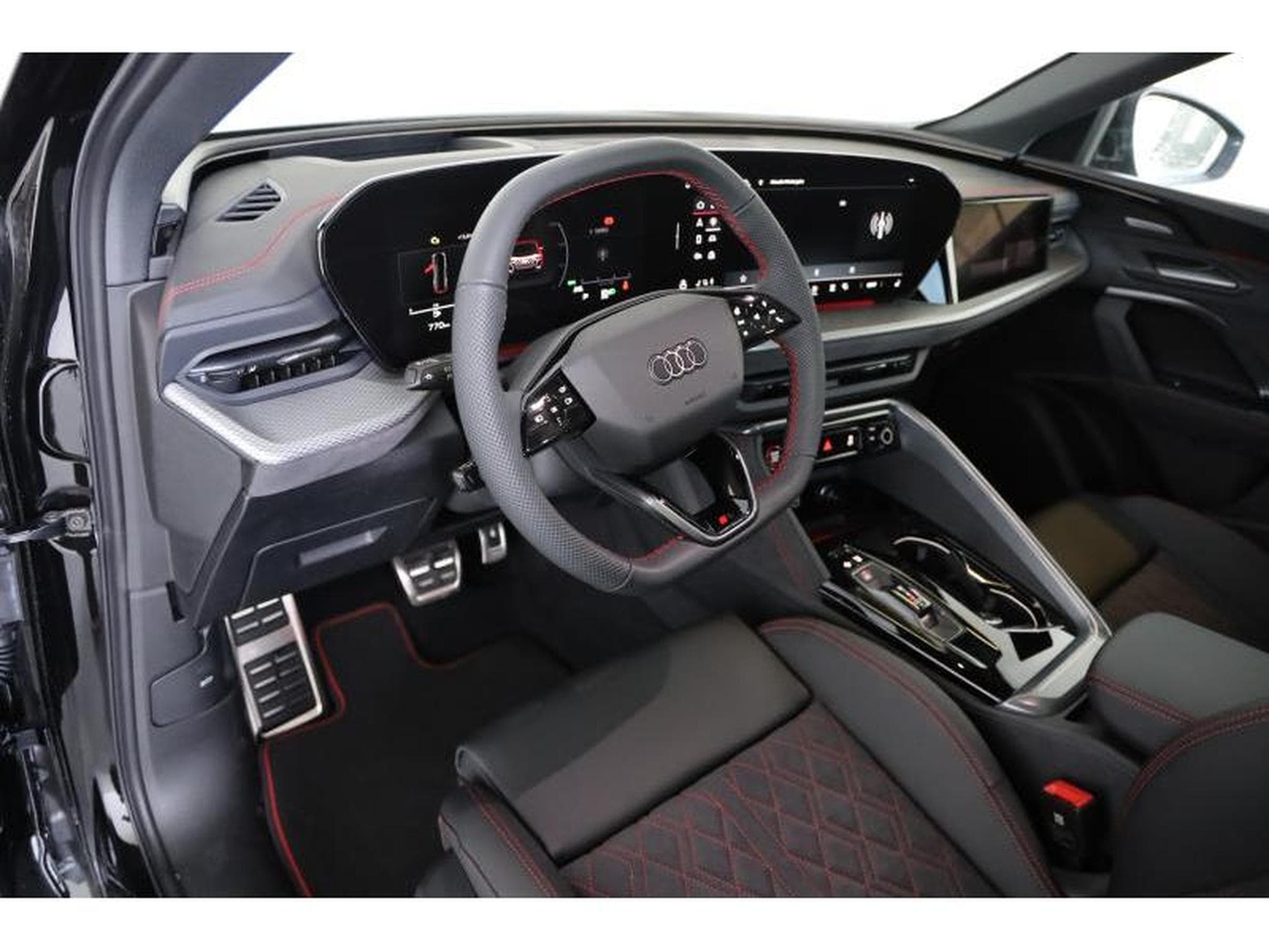 Audi Q5 Quattro S line (2026) - Photo 9