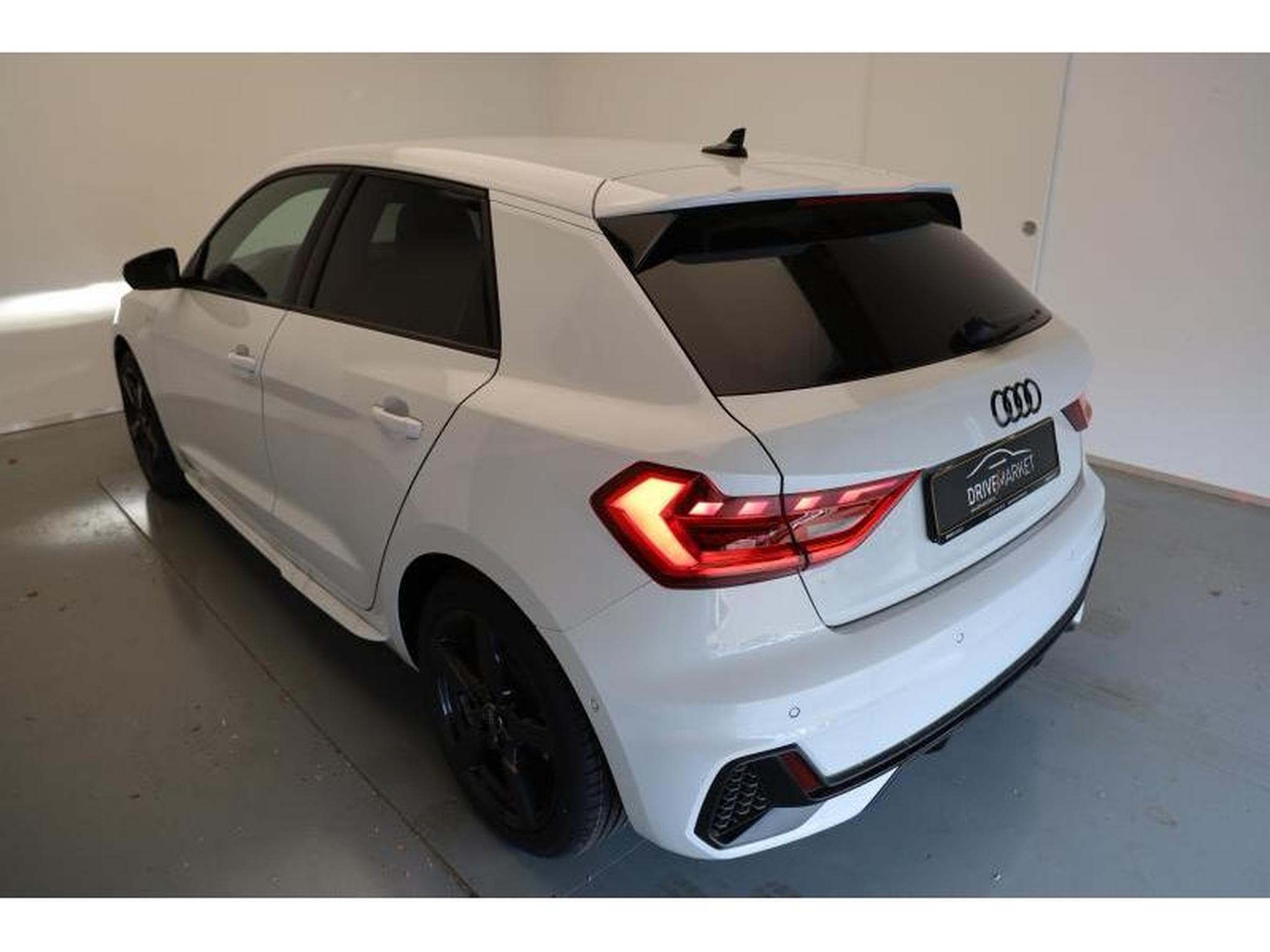 Audi A1 S Line (2026) - Photo 14