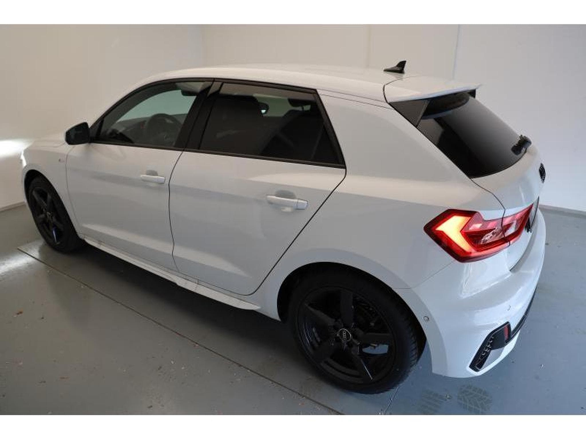 Audi A1 S Line (2026) - Photo 3