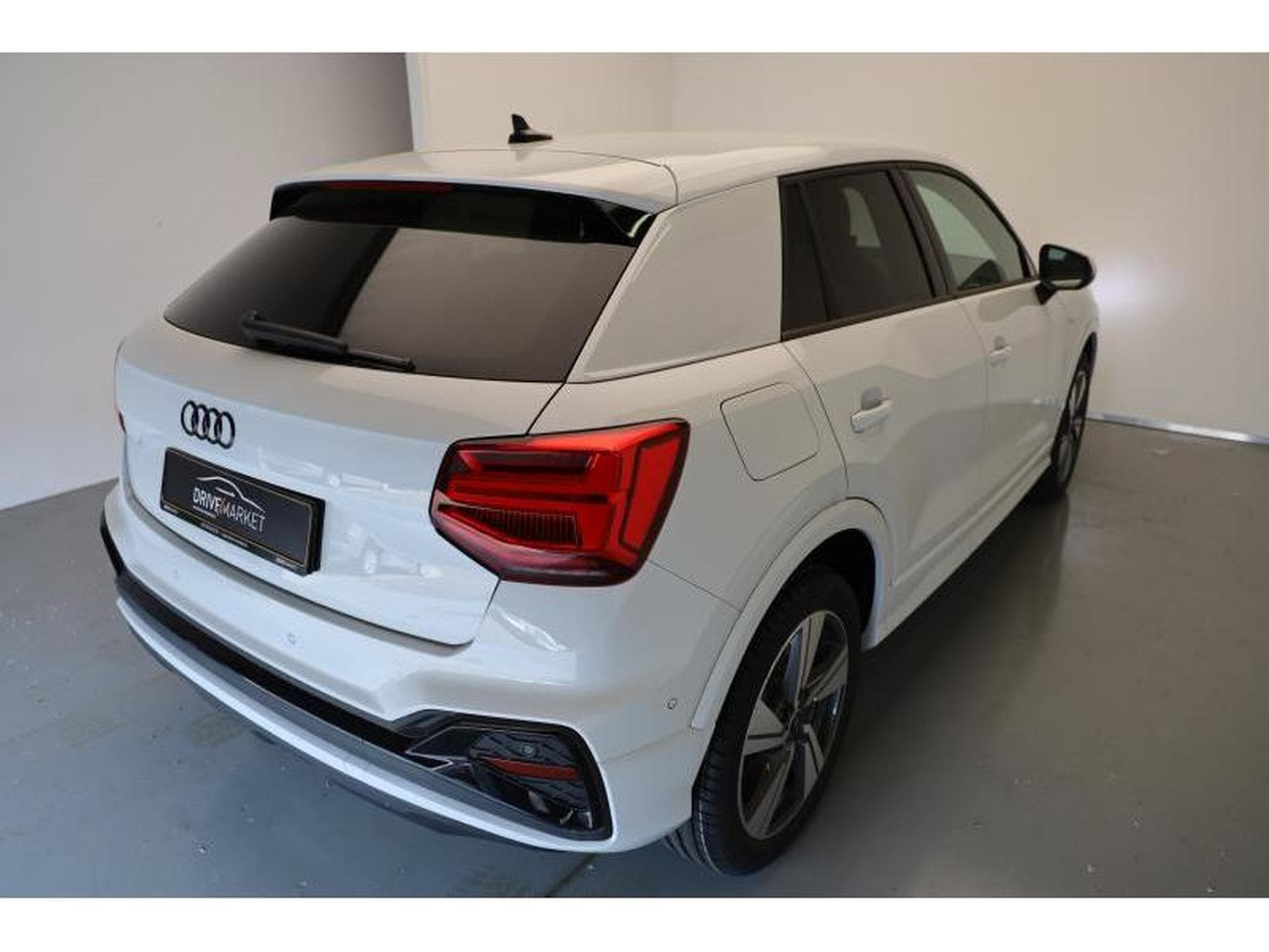 Audi Q2 S line (2026) - Photo 14