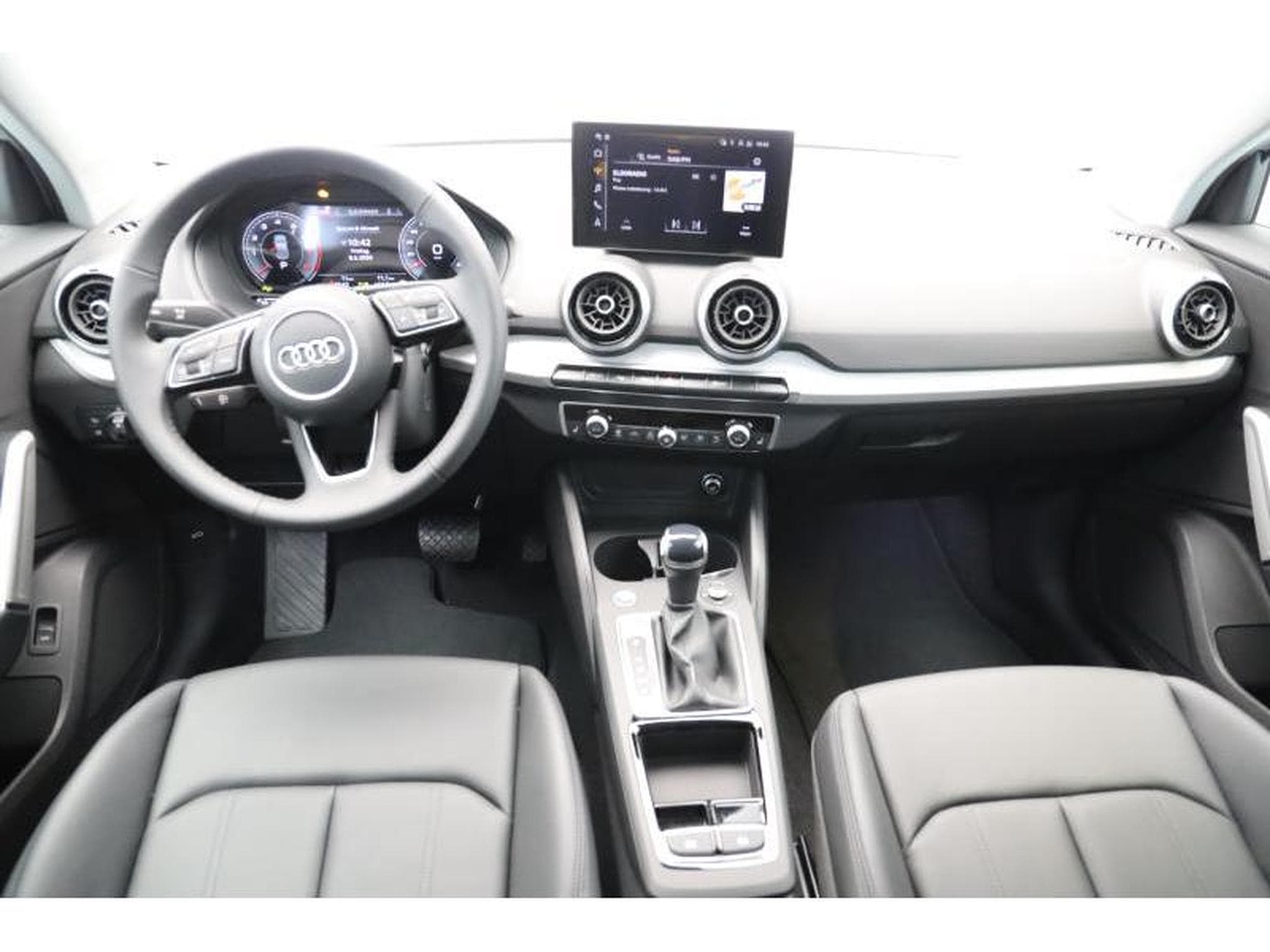 Audi Q2 S line (2026) - Photo 2
