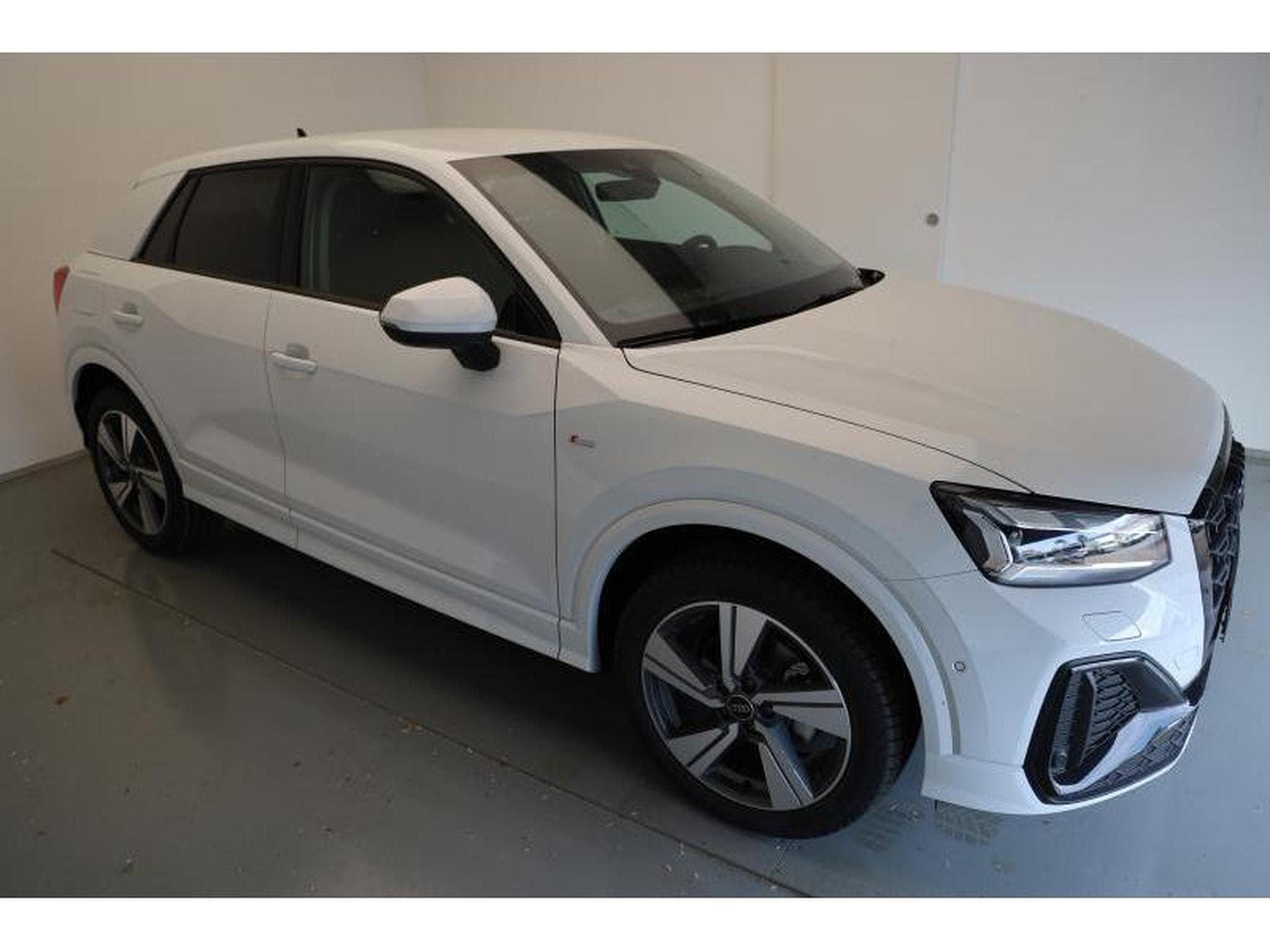 Audi Q2 S line (2026) - Photo 23