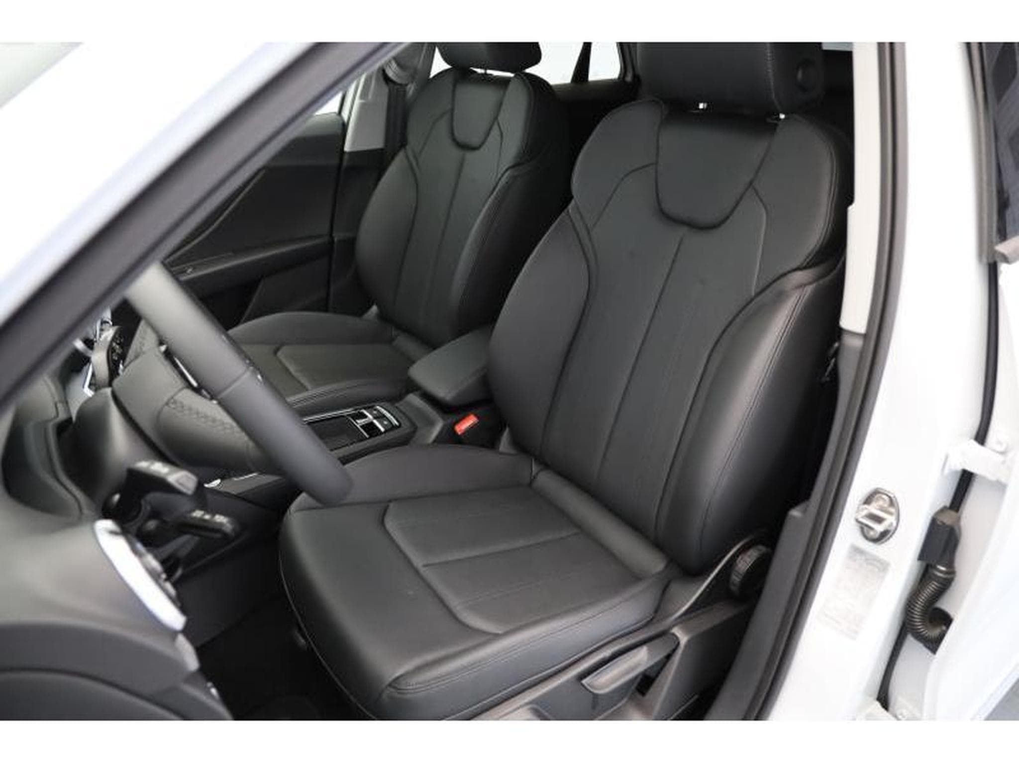 Audi Q2 S line (2026) - Photo 4