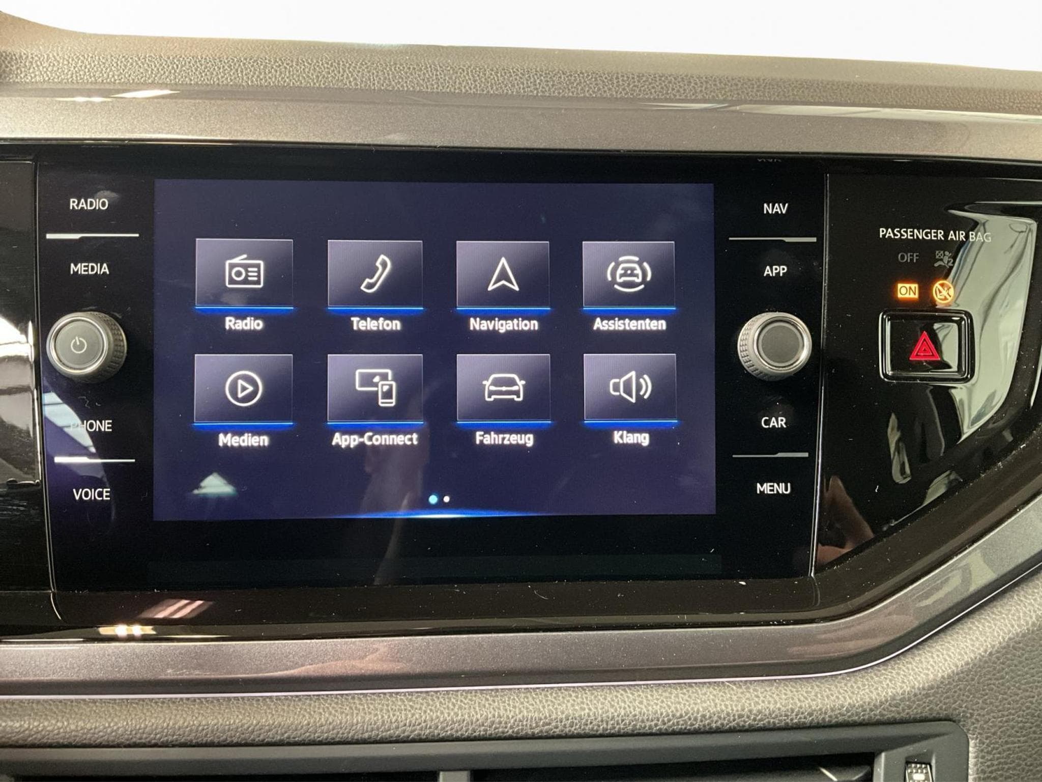 VW Polo Style+DSG+IQ-Drive+Navi+P.Lum. (2022) - Photo 13
