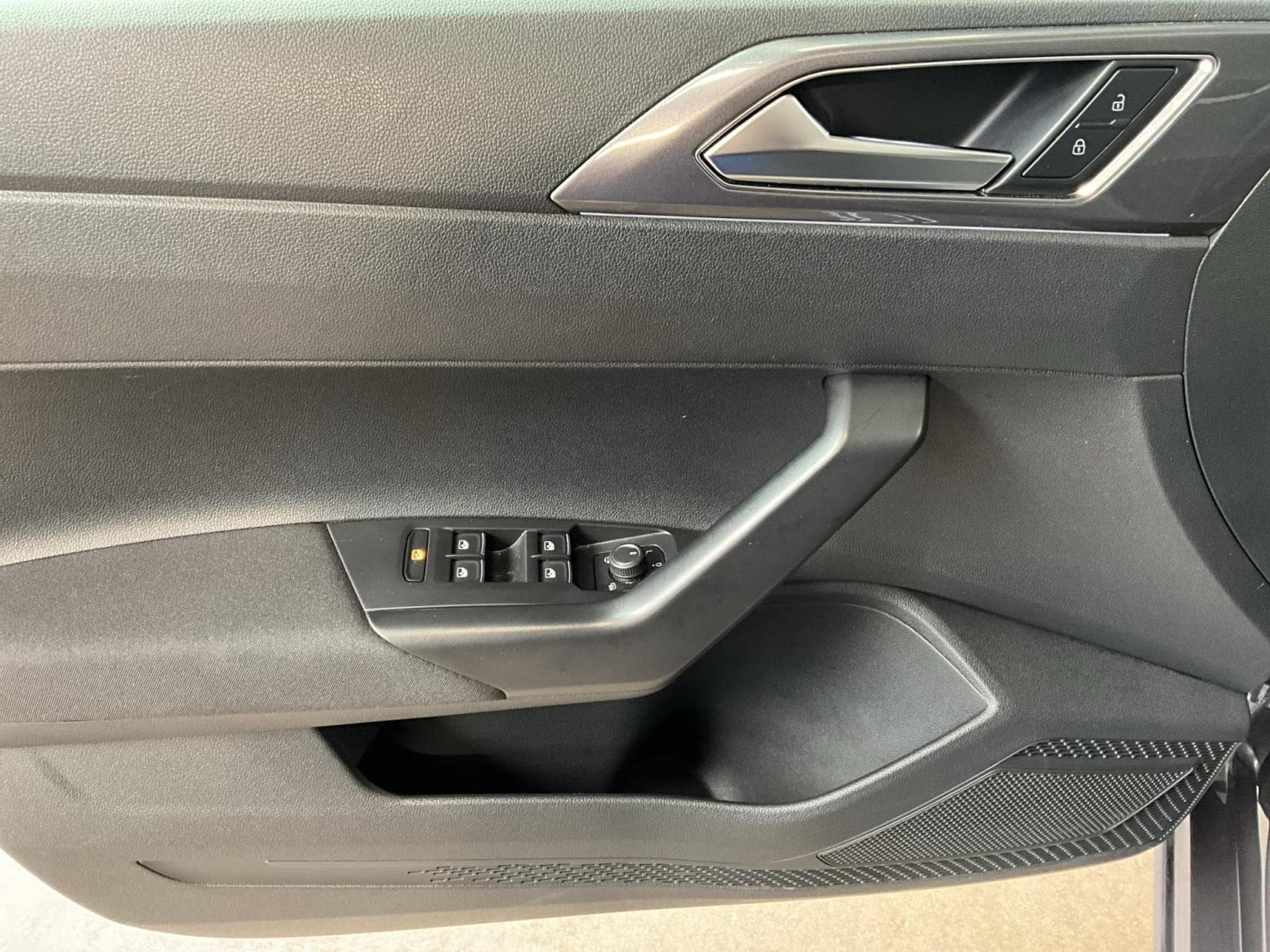 VW Polo Style+DSG+IQ-Drive+Navi+P.Lum. (2022) - Photo 14