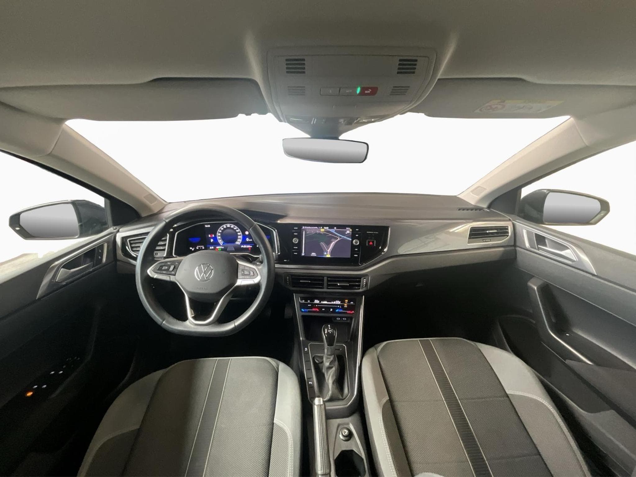 VW Polo Style+DSG+IQ-Drive+Navi+P.Lum. (2022) - Photo 2