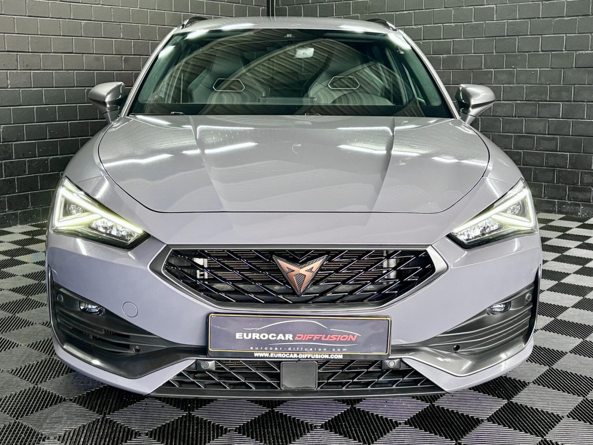 Cupra Leon ST 2.0 TSI 310CV 4Drive **VSS ** Caméra ** ACC* (2021) - Foto 2