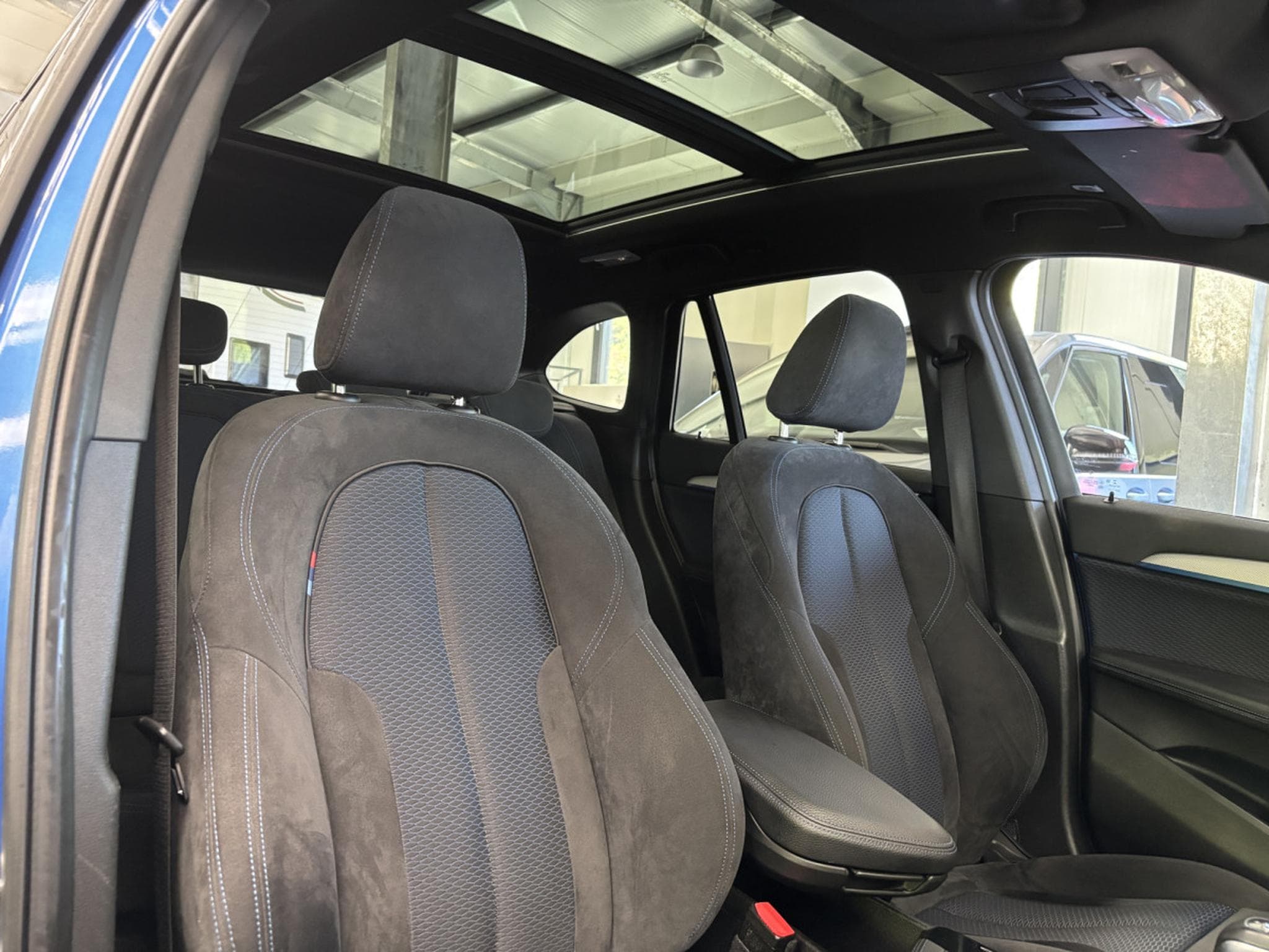 BMW X1 xDrive 20i M Sport (2018) - Photo 11