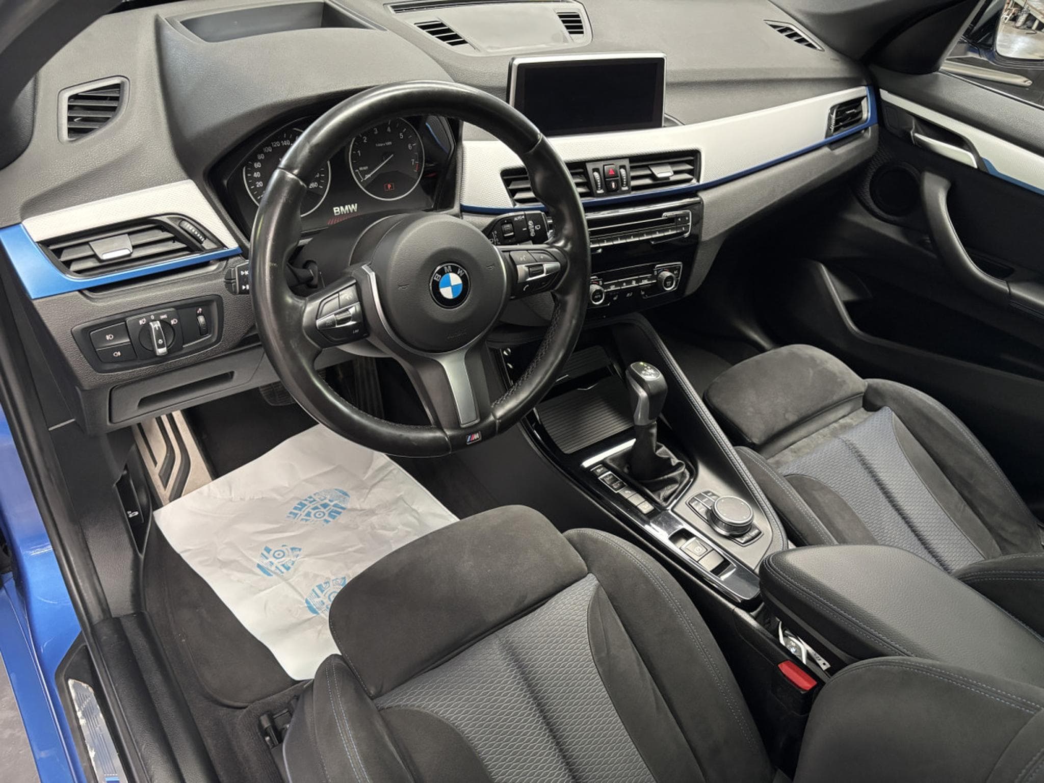 BMW X1 xDrive 20i M Sport (2018) - Photo 9