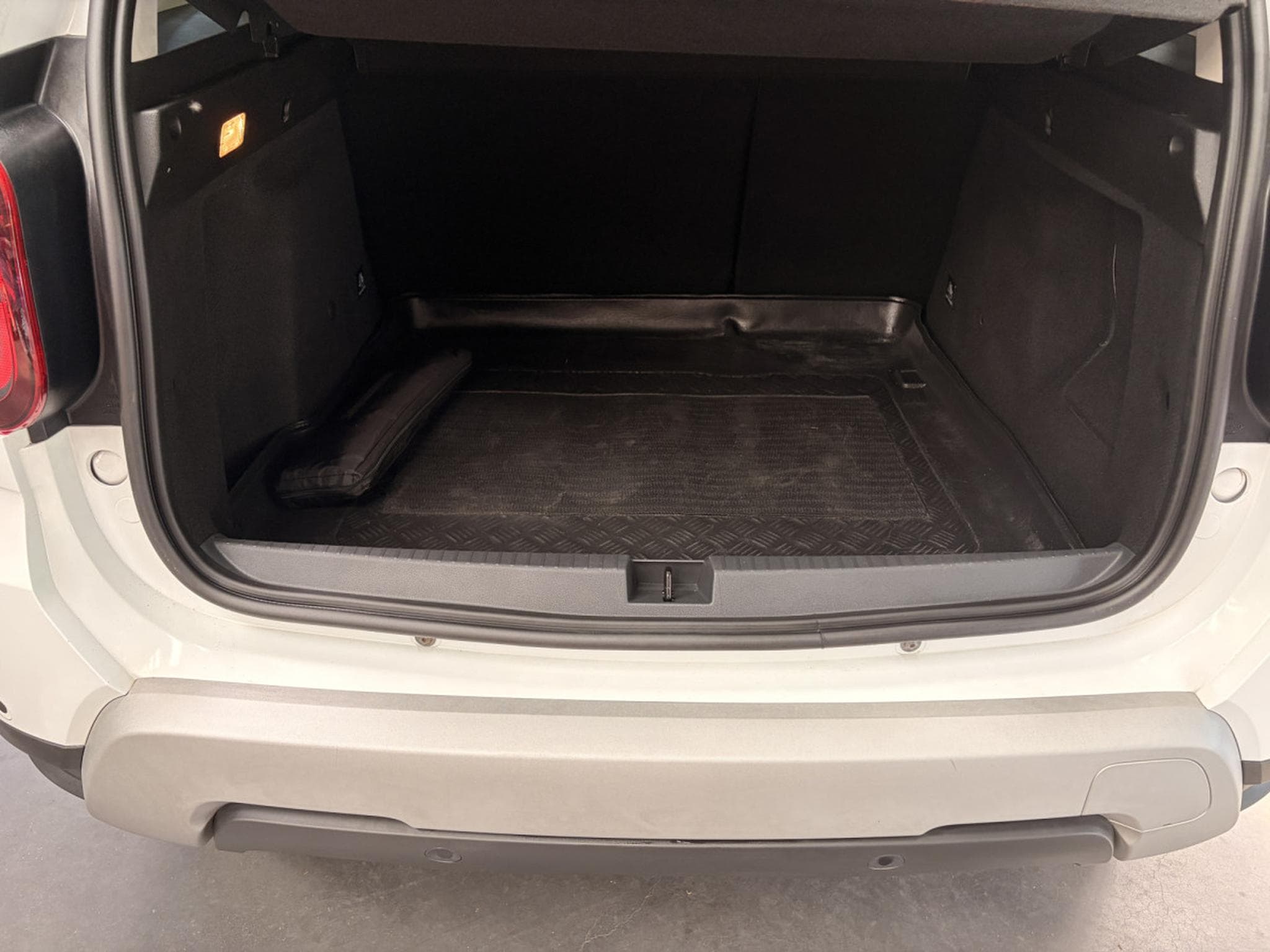 Dacia Duster 1.6 SCe 2WD (2019) - Photo 13