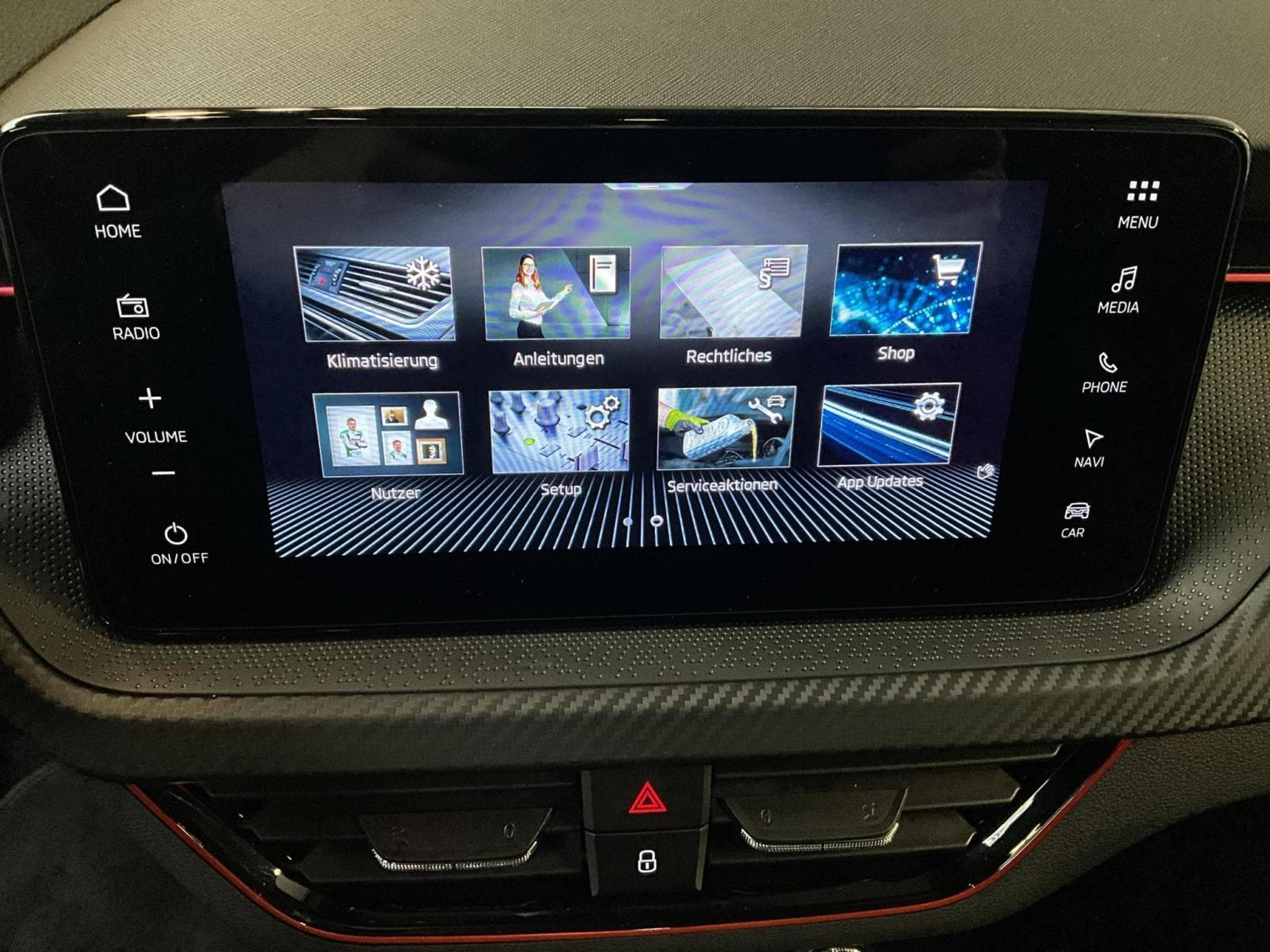 Skoda Kamiq Monte-Carlo+DSG+Led+P.Assisted (2025) - Photo 19
