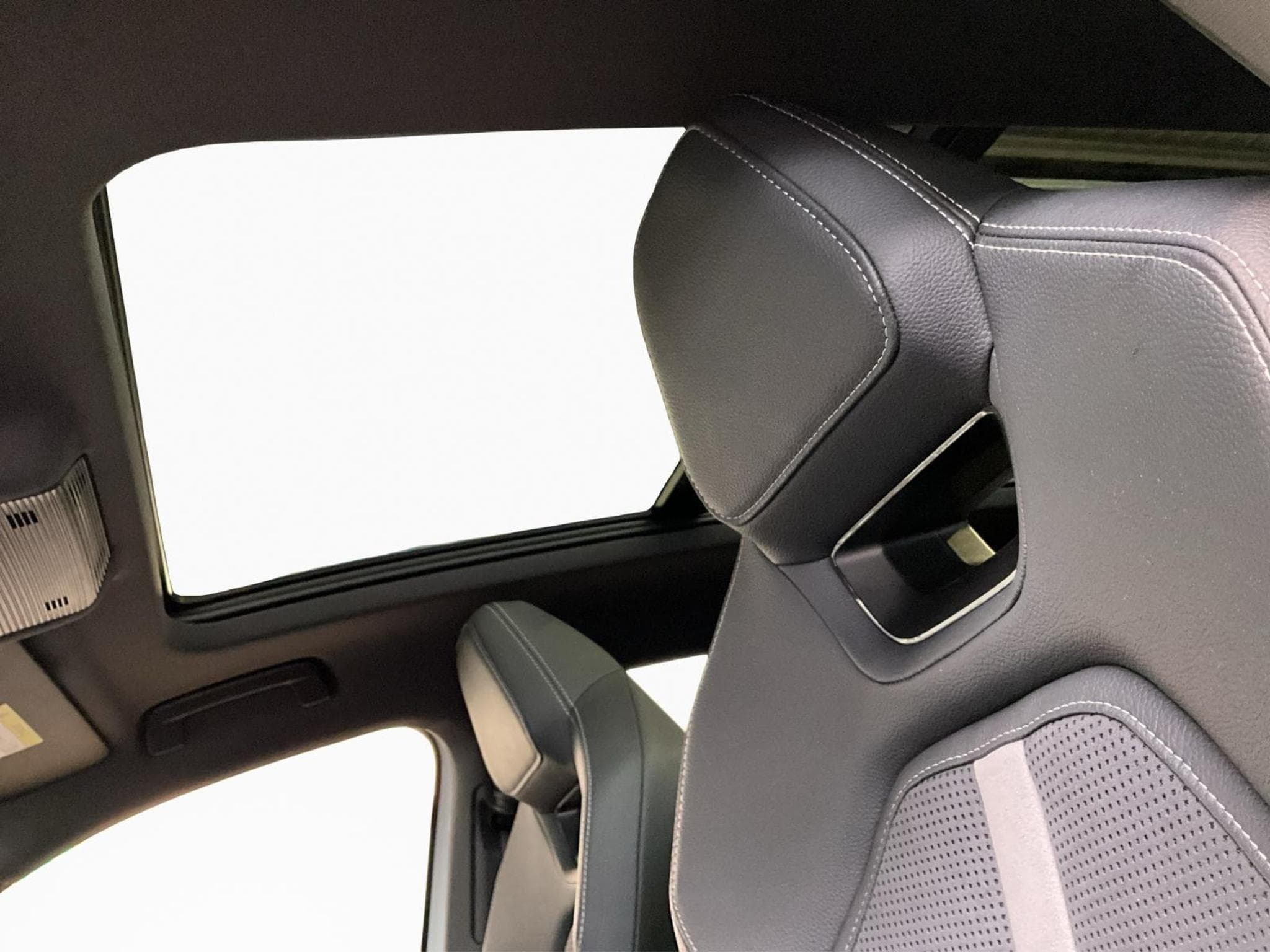 Skoda Kodiaq SportLine+DSG+4x4+StandH+AHK+7sitze (2025) - Photo 18