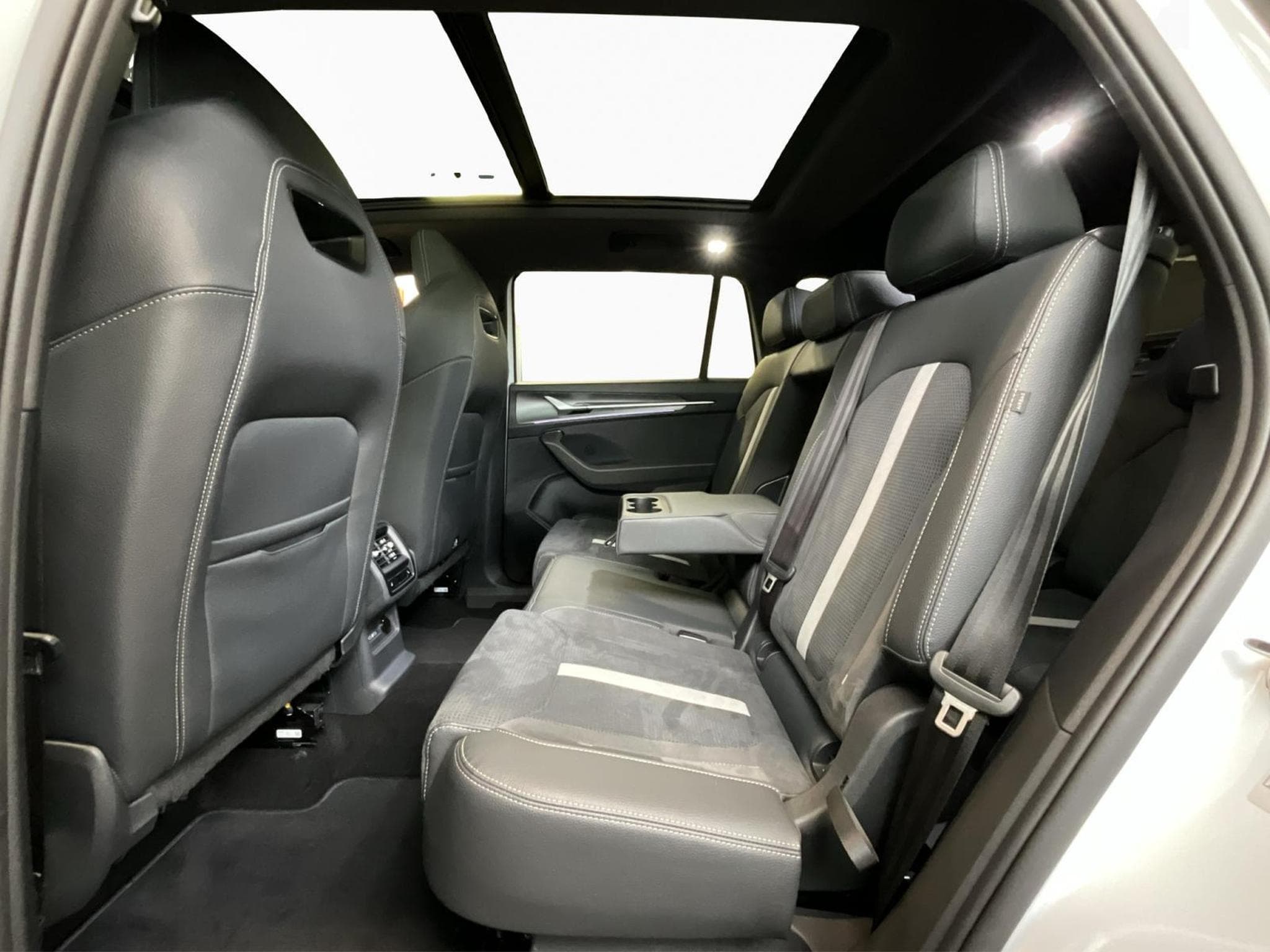 Skoda Kodiaq SportLine+DSG+4x4+StandH+AHK+7sitze (2025) - Photo 19