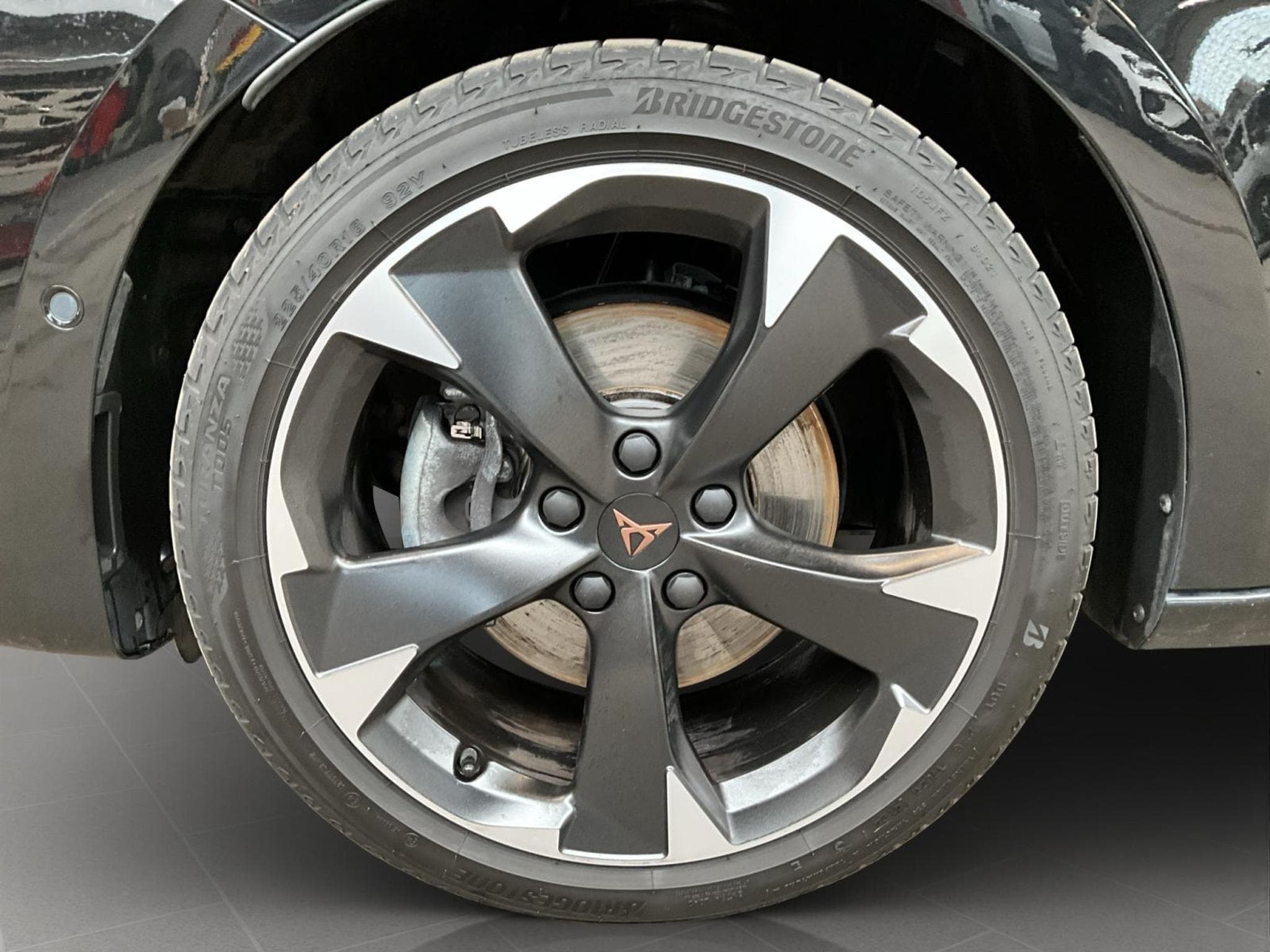 Cupra Leon Sportstourer+TDI+DSG+Sennheiser+Pure-Perf.+Dynamic-Design (2025) - Photo 8
