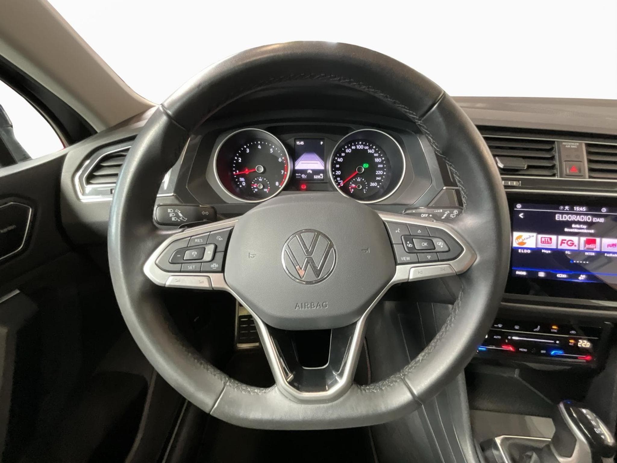 VW Tiguan Life-Urban-Sport+DSG+RearView (2024) - Photo 10
