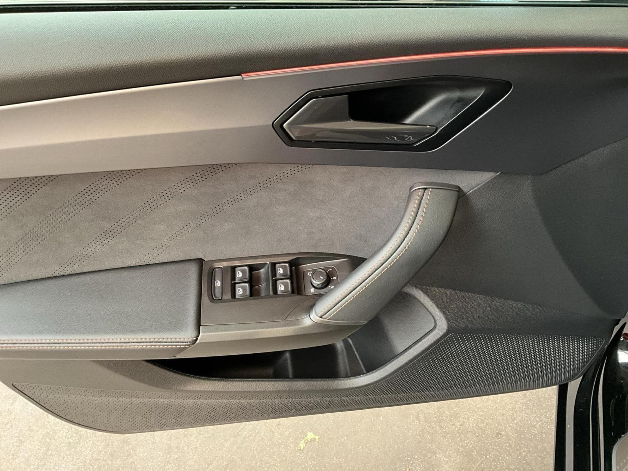 Cupra Leon DSG+Dinamica+Pure-Perf+Int.-Drive (2025) - Photo 10