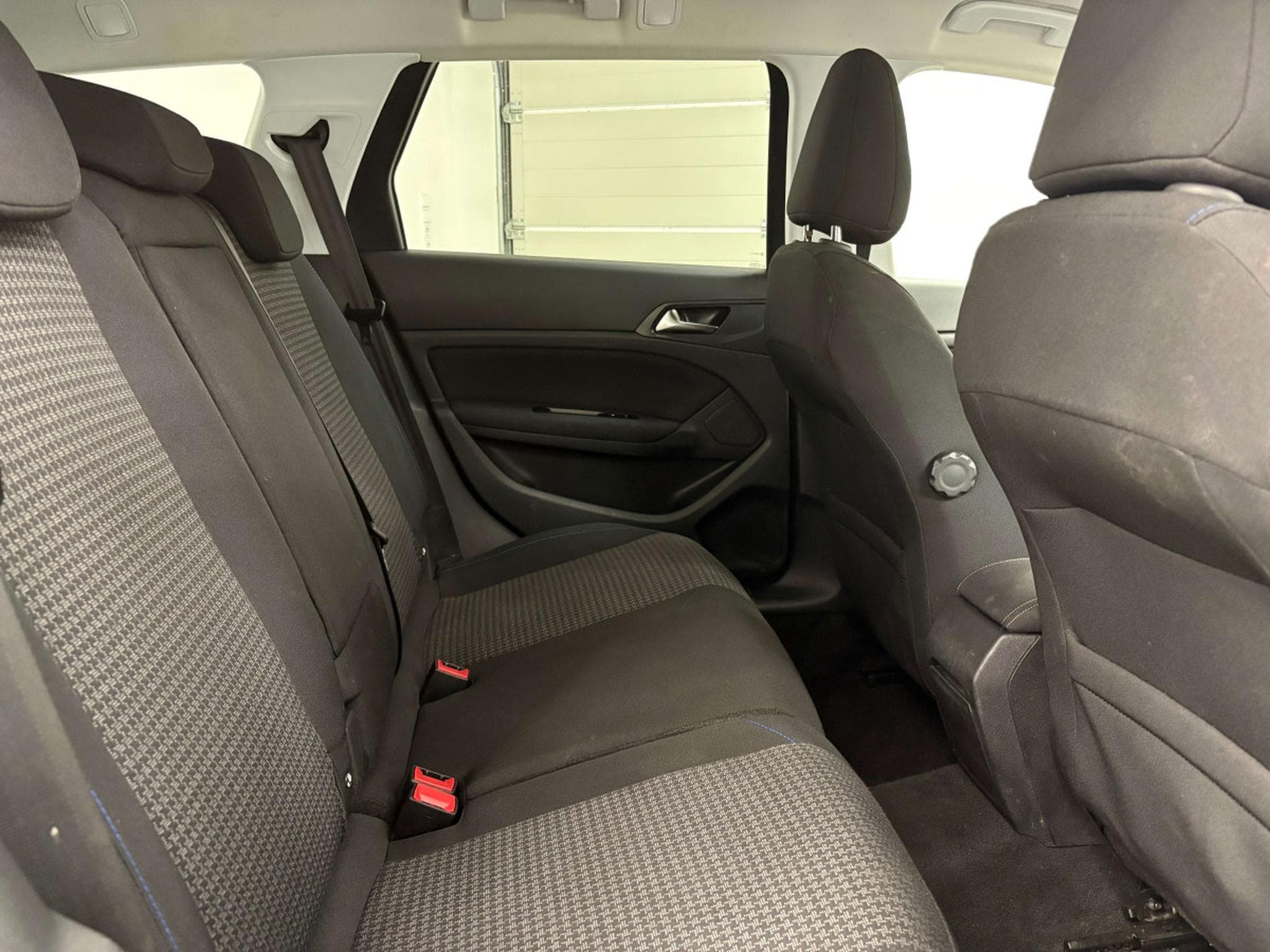 Peugeot 308 SW PureTech 110 Stop (2019) - Foto 12