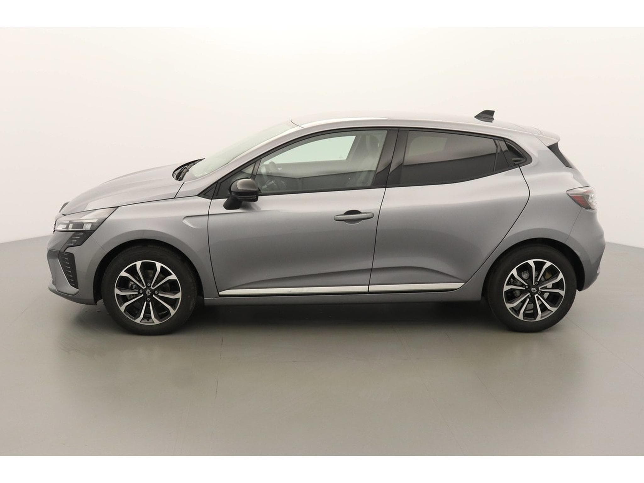 Renault Clio 1.0 TCE 90 Techno (2025) - Photo 2