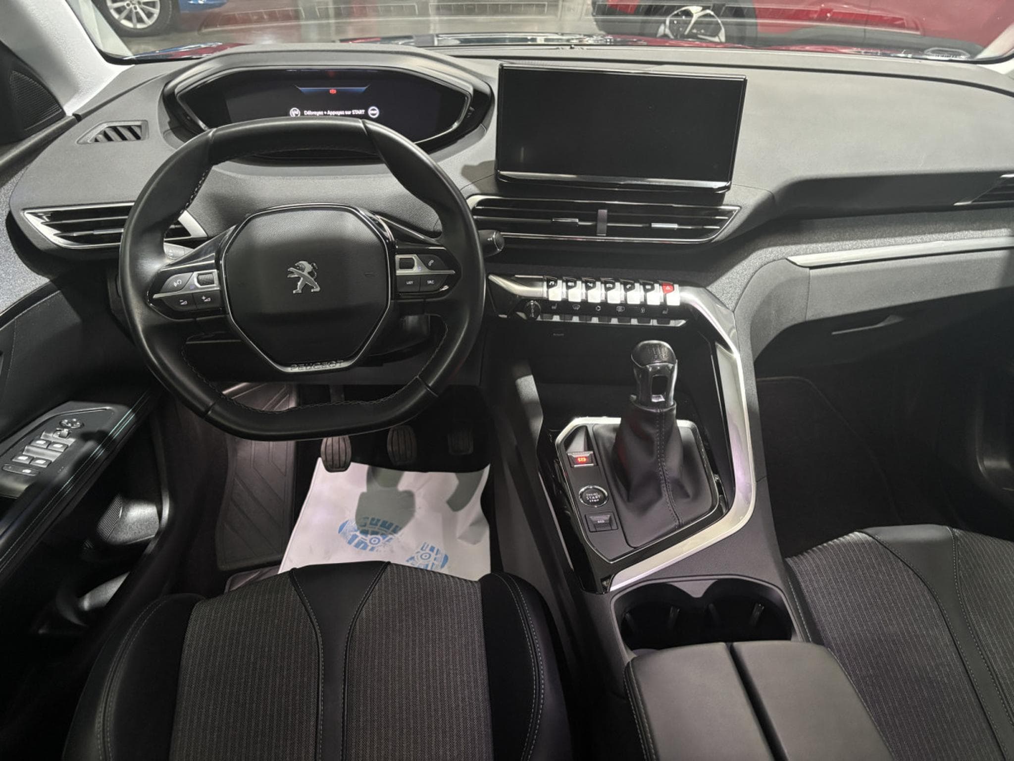 Peugeot 5008 1.5 BlueHDI Allure 7pl (2022) - Foto 10