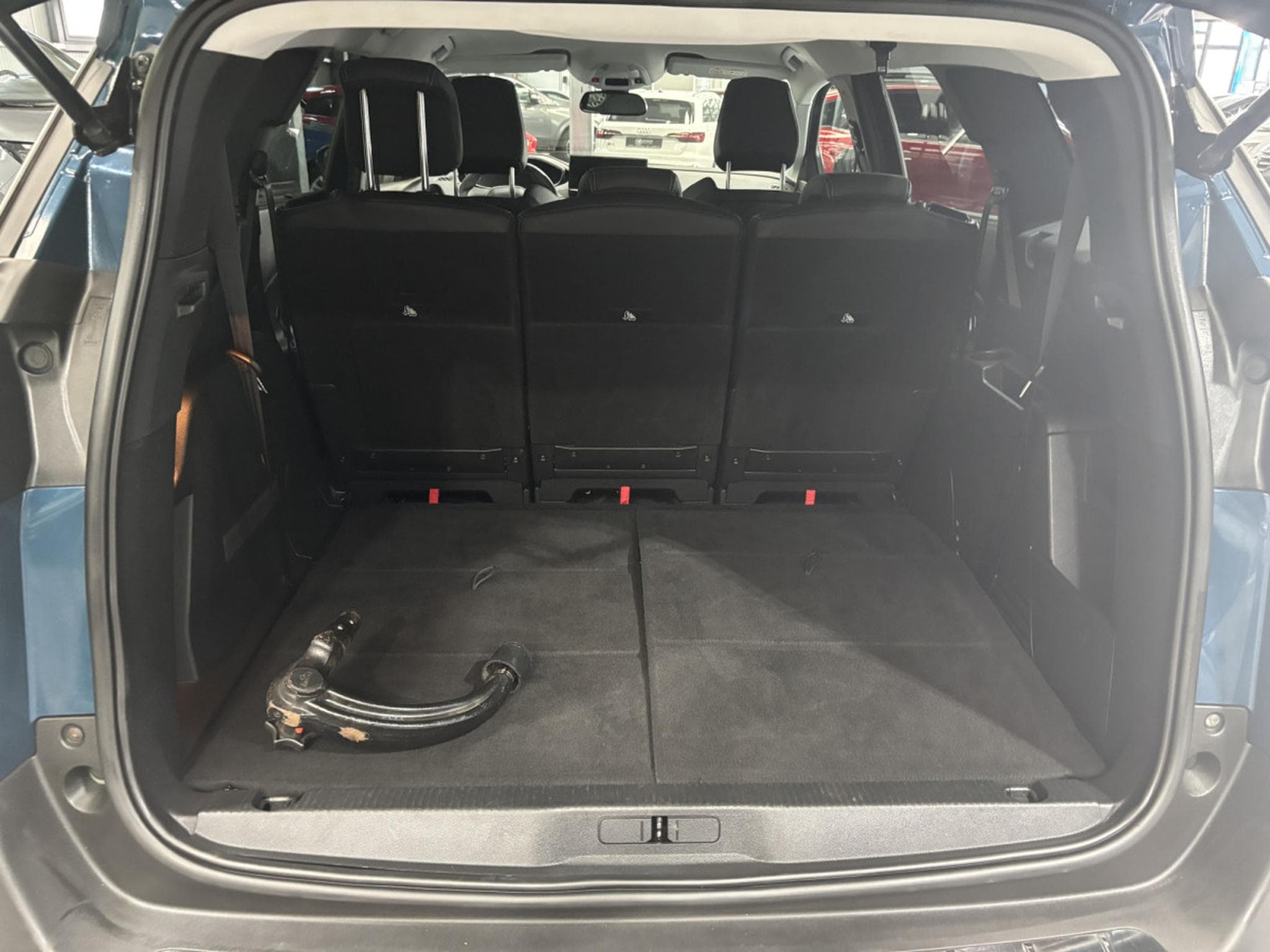 Peugeot 5008 1.5 BlueHDI Allure 7pl (2022) - Foto 15