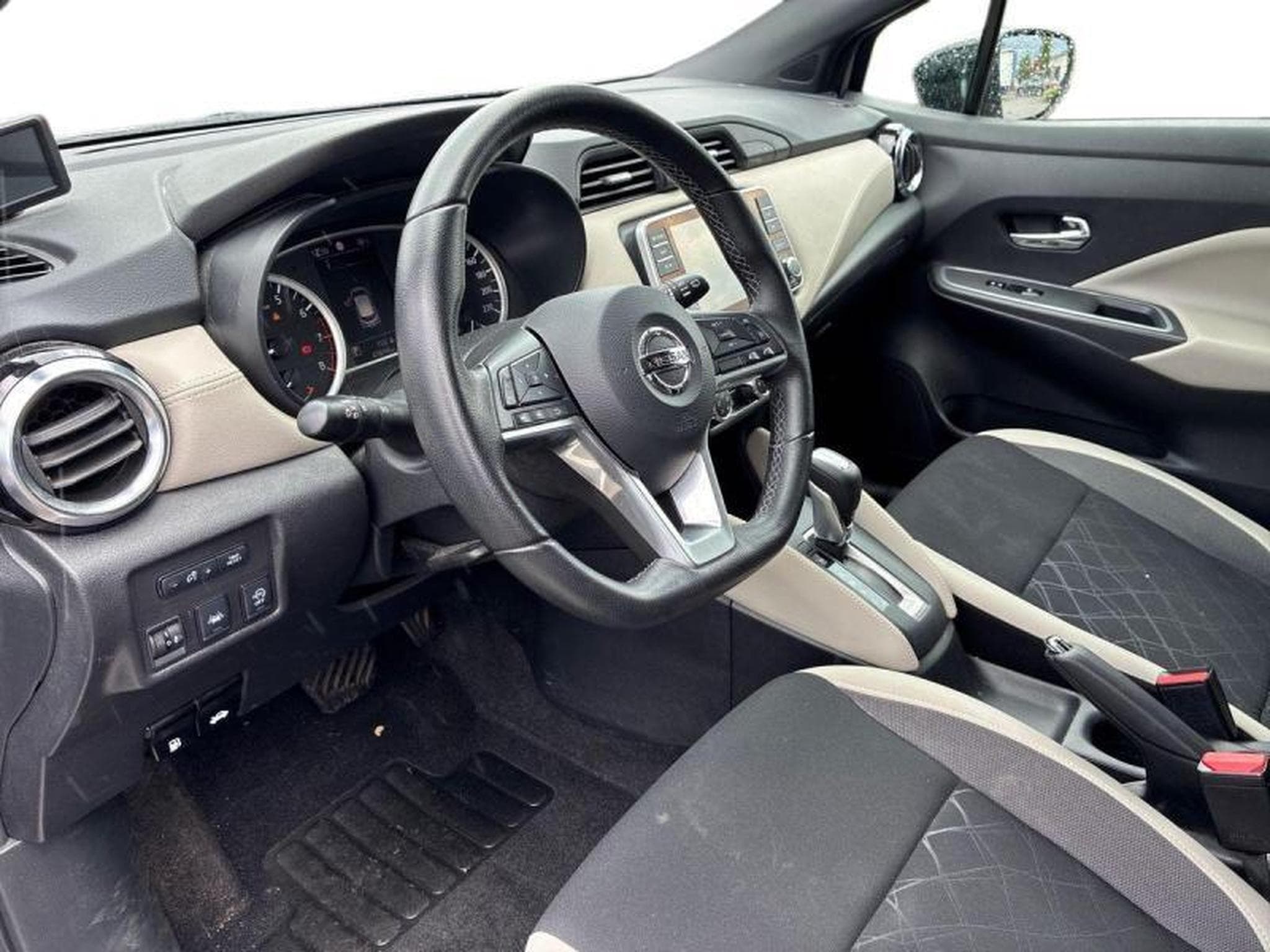 Nissan Micra NDesign (2021) - Foto 7