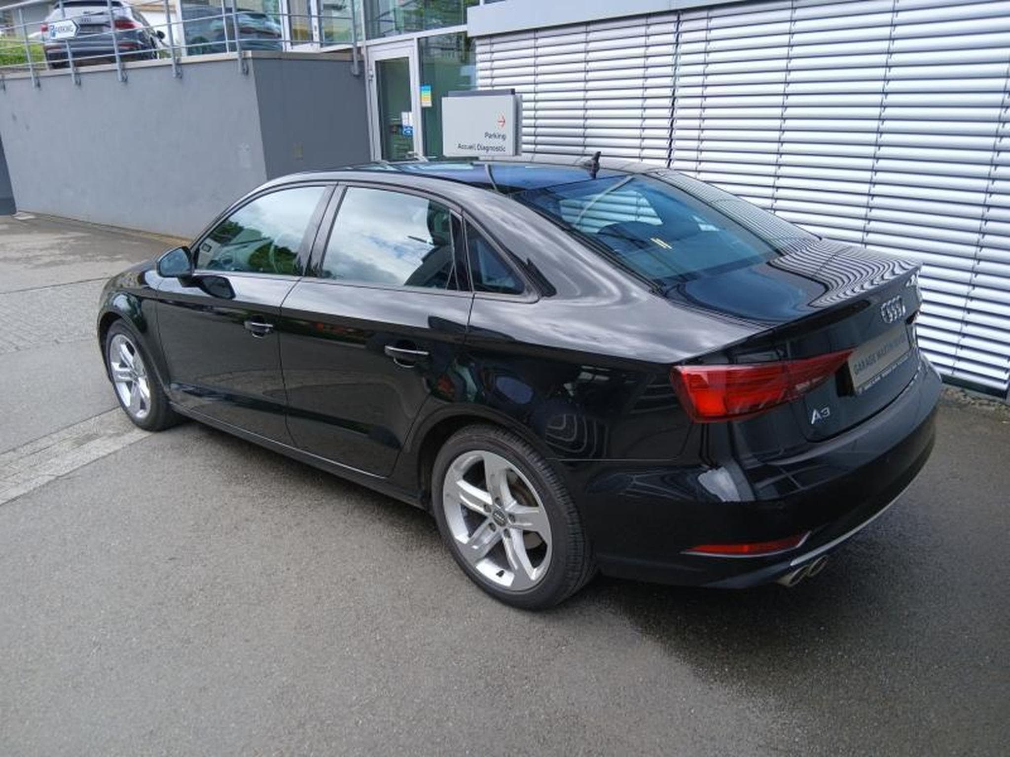 Audi A3 Limousine Sport 2.0 tdi 6-Gang (2017) - Foto 2