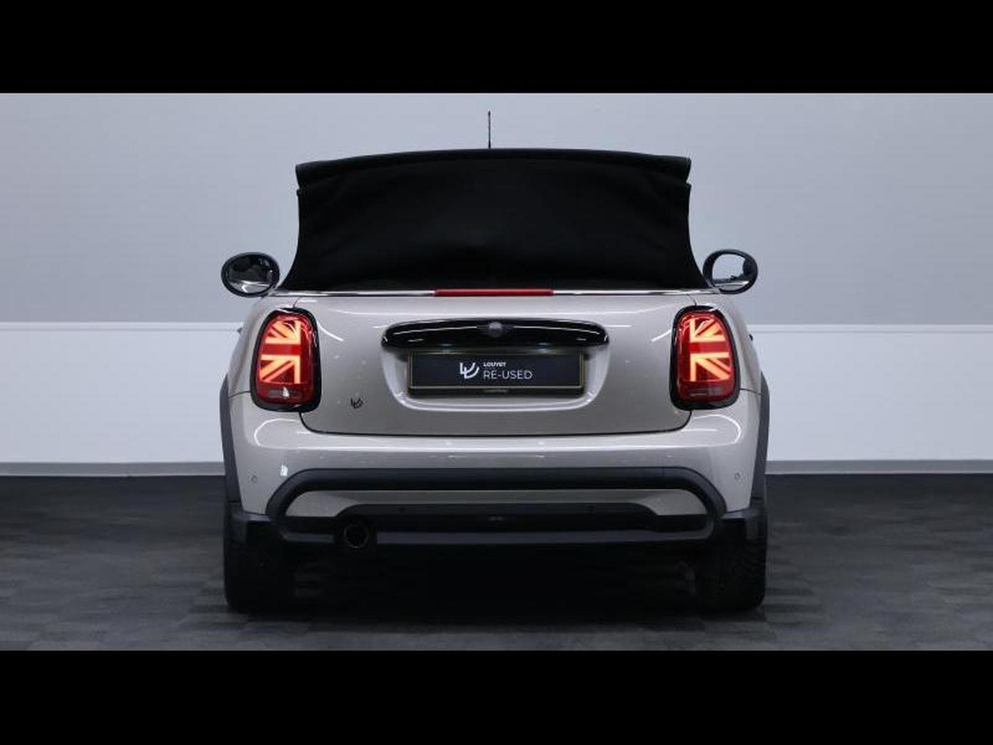 MINI Cooper cabriolet 136cv steptronic (2023) - Foto 17