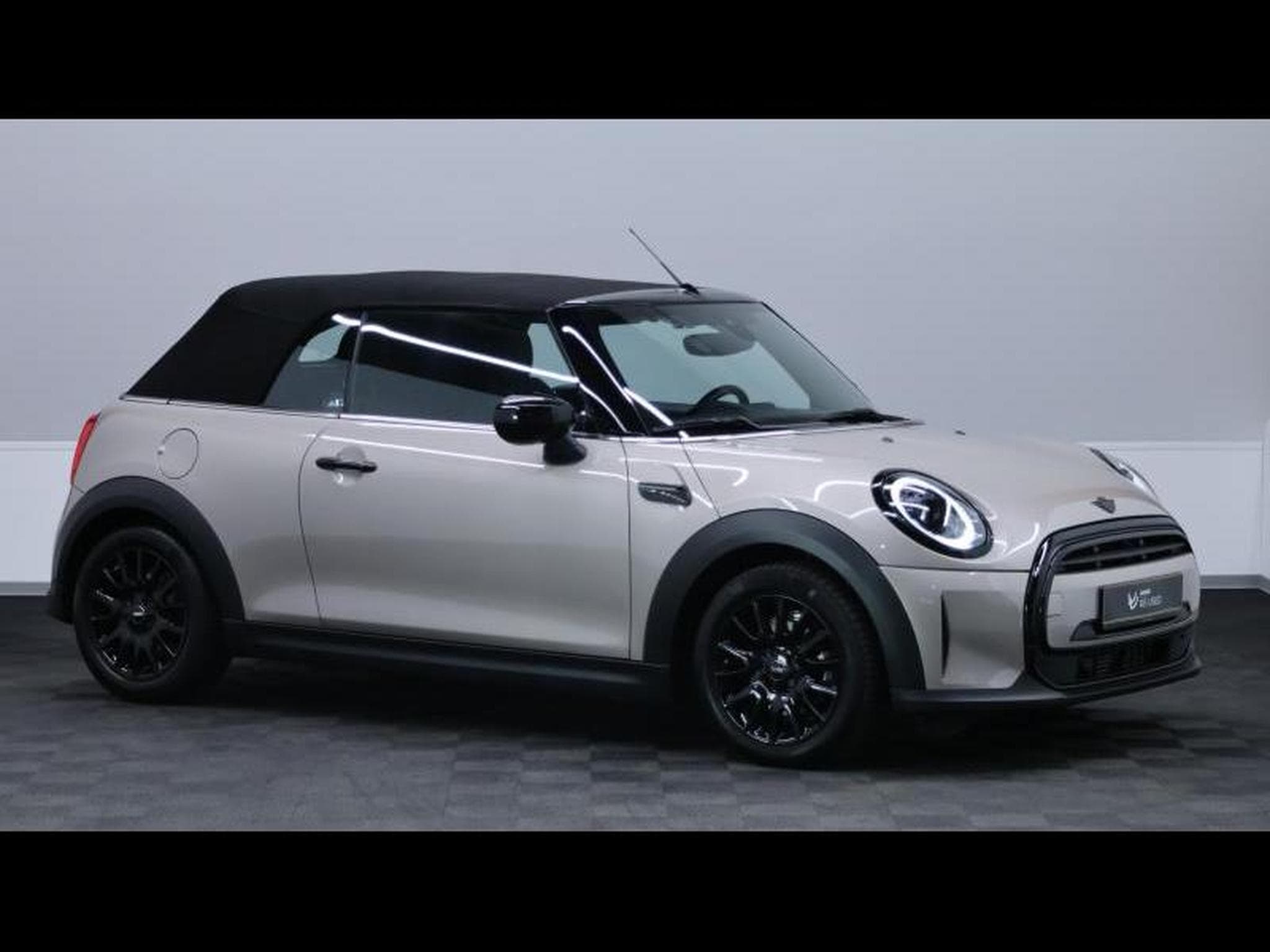 MINI Cooper cabriolet 136cv steptronic (2023) - Foto 9