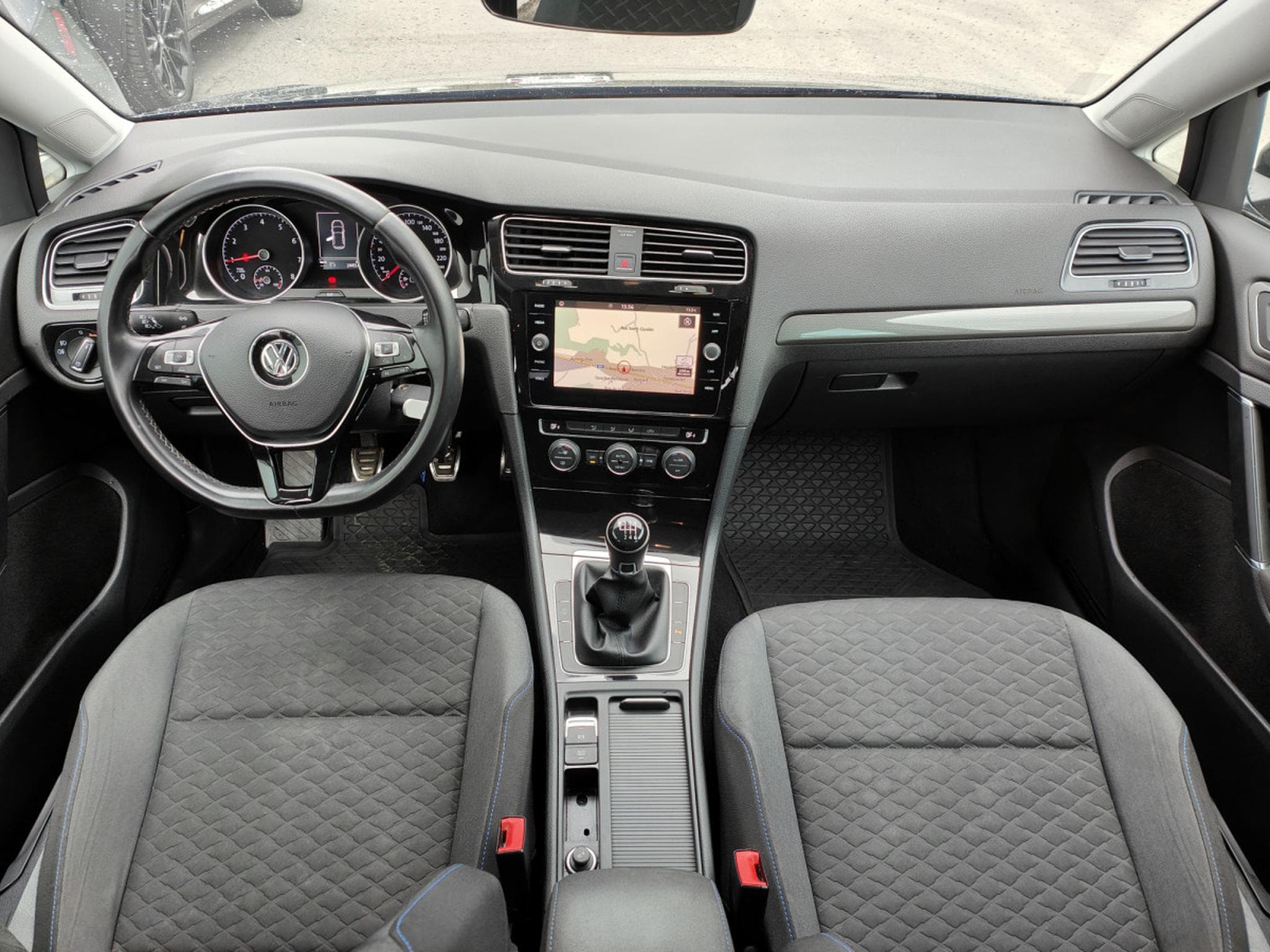 VW Golf 1.0 TSI JOIN GPS CARPLAY CAMERA APS AV/ARR (2018) - Photo 11