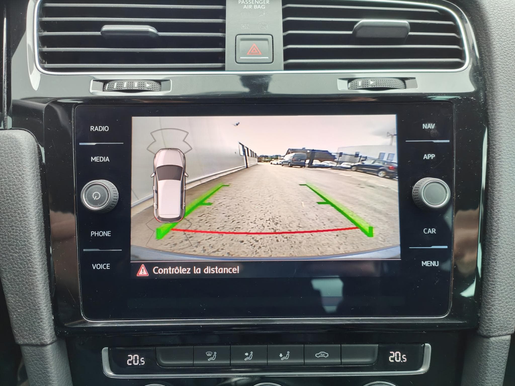 VW Golf 1.0 TSI JOIN GPS CARPLAY CAMERA APS AV/ARR (2018) - Photo 17