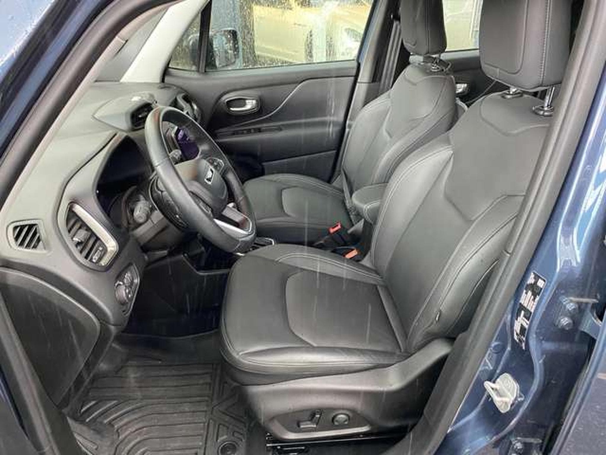 Jeep Renegade Renegade 1.3 T-GDI 4xe PLUG-IN Hybrid (2024) - Photo 7