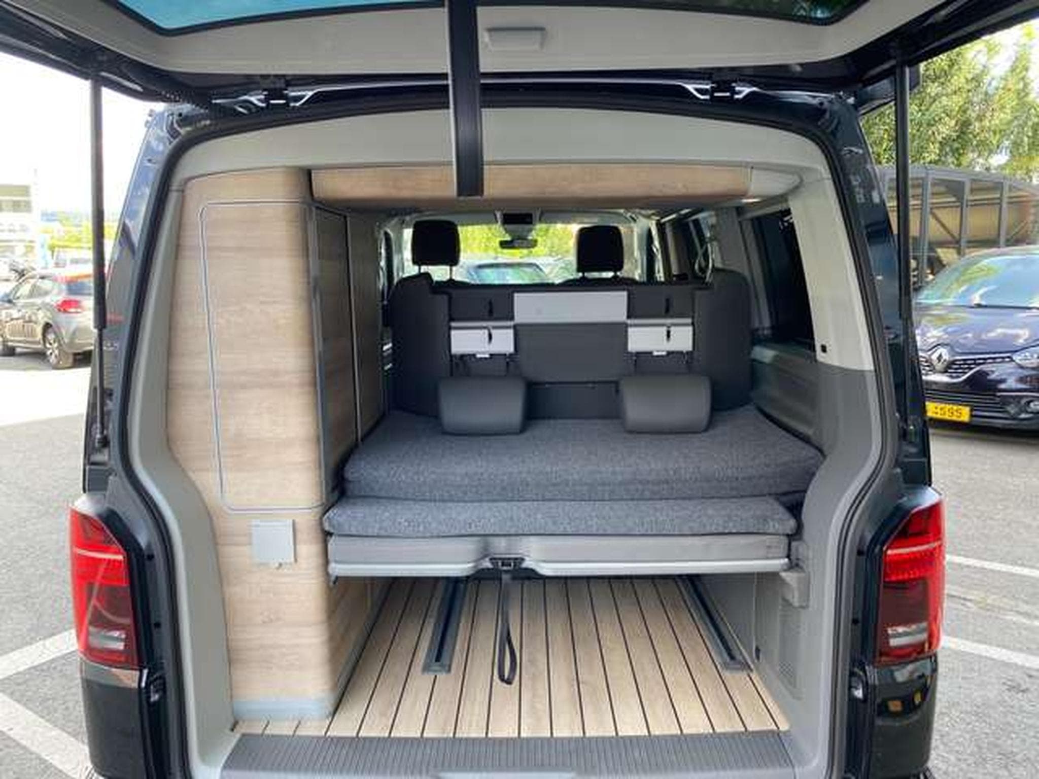 VW T6.1 California DSG 4MOTION Ocean (2024) - Photo 14