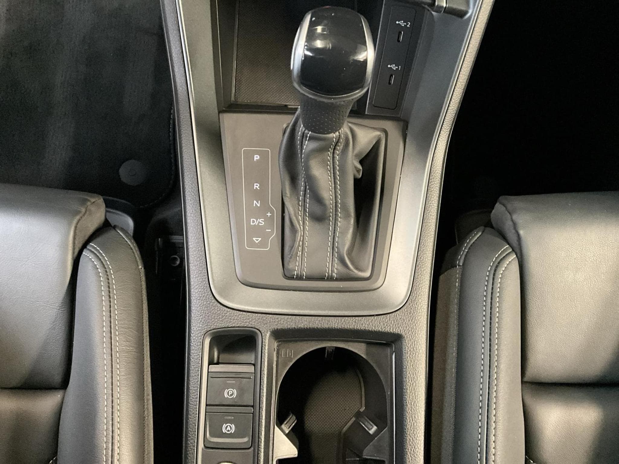 Audi Q3 SB+S-Line+40TFSI+Quattro+S-Tronic (2024) - Photo 12